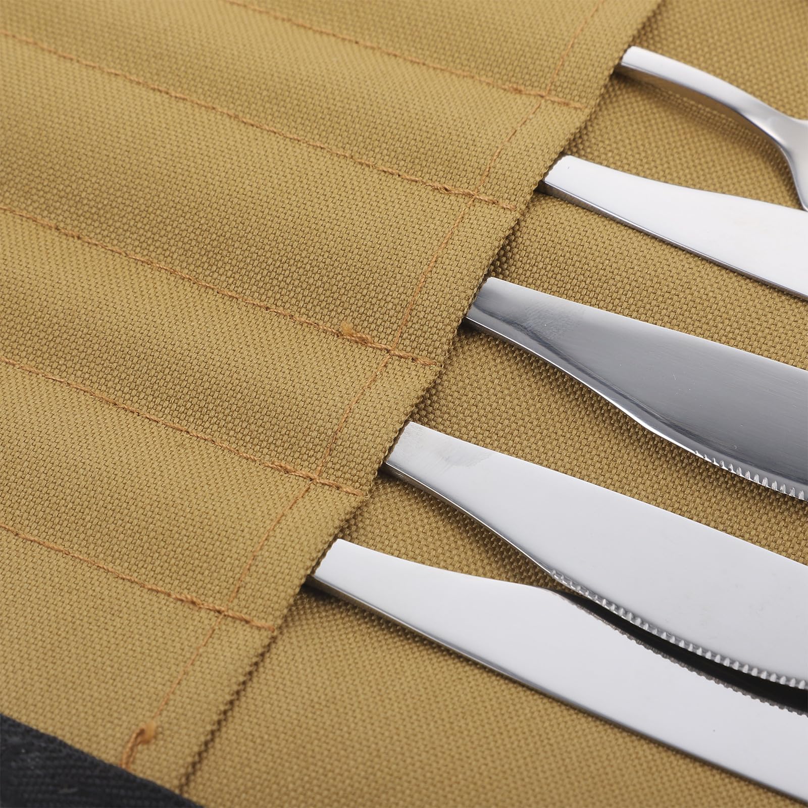 Set Posate da Campeggio in Acciaio Inox Borsa Arrotolabile | Argento, Design Compatto e Leggero, Facile Pulire e Portare per Bbq e Campeggio