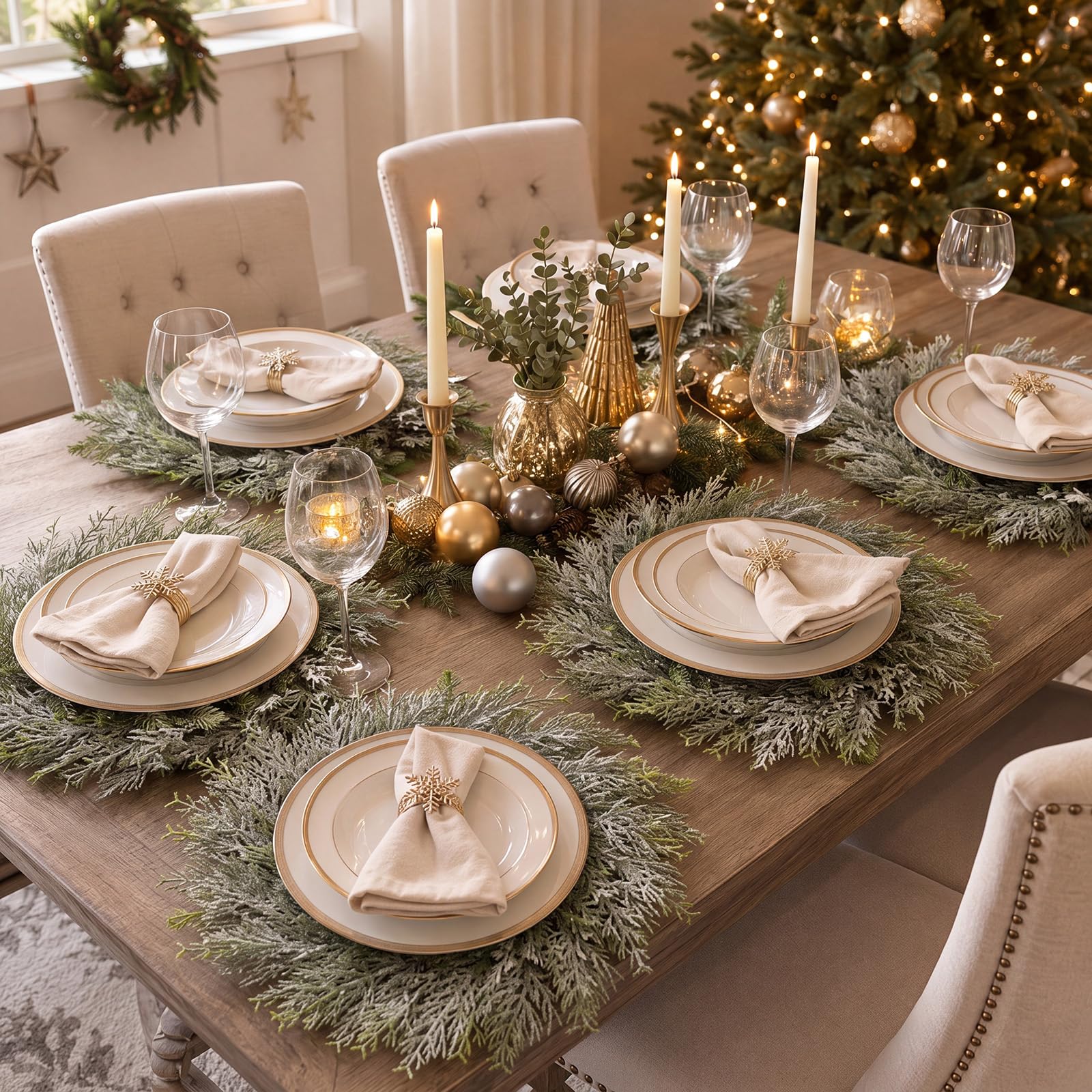 Lot de 12 sets de table ronds de Noël - Couronne artificielle circulaire - Décoration de table de salle à manger - Accessoires de cuisine (neige poudreuse)