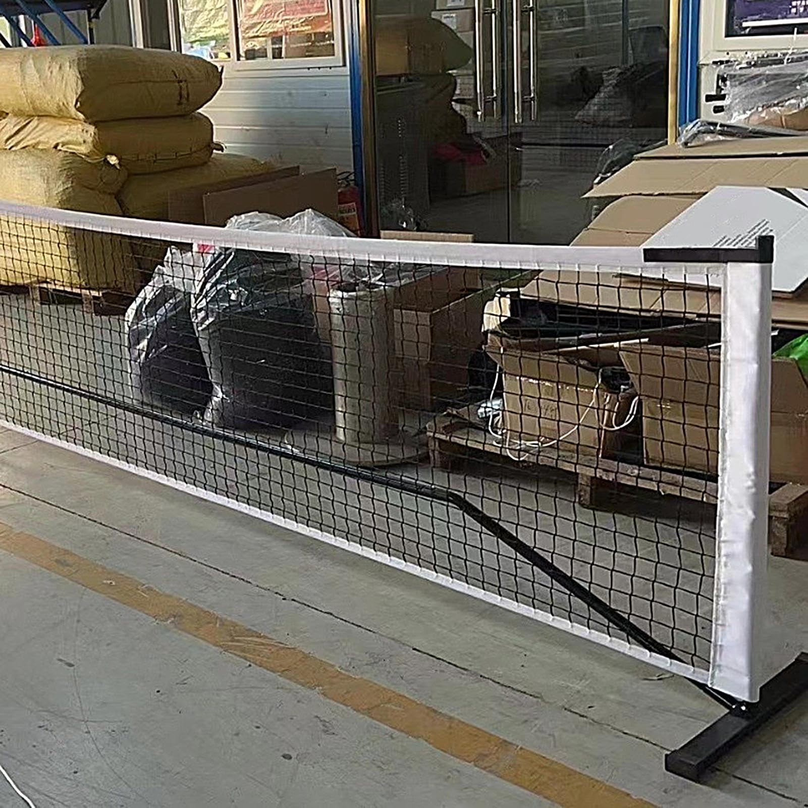 Podjazd siatka tenisowa z torbą do przenoszenia, trenażer odbicia tenisa, siatka poliestrowa, łatwa instalacja, bezpieczna i bezpieczna, długość 6,7 m, czarna/biała dla sportowców