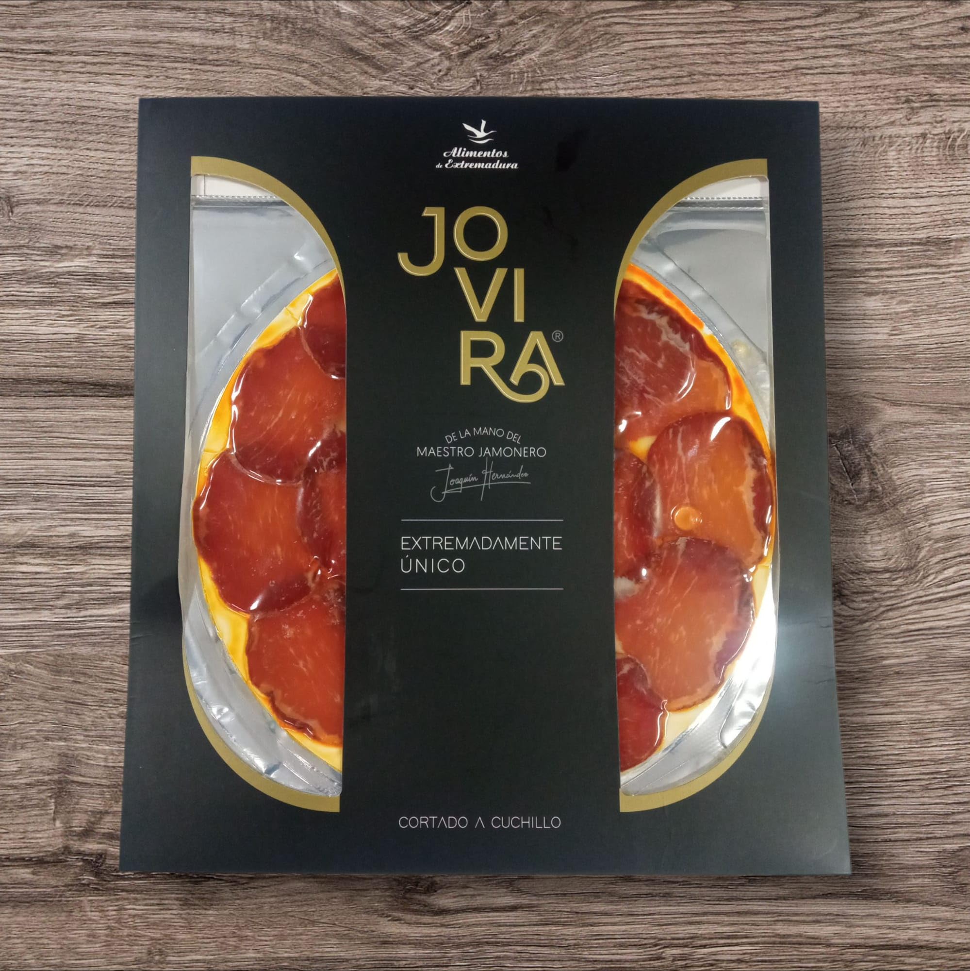 Cesta Regalo Extremadura Gourmet Sin Gluten Vino Blanco Árabe Loncheado de Lomo y Jamón Ibérico de Cebo Queso de Oveja Curado Miel Pura Natural Mermelada Cerezas Cesta Bambú – CORAZON EXTREMEÑO