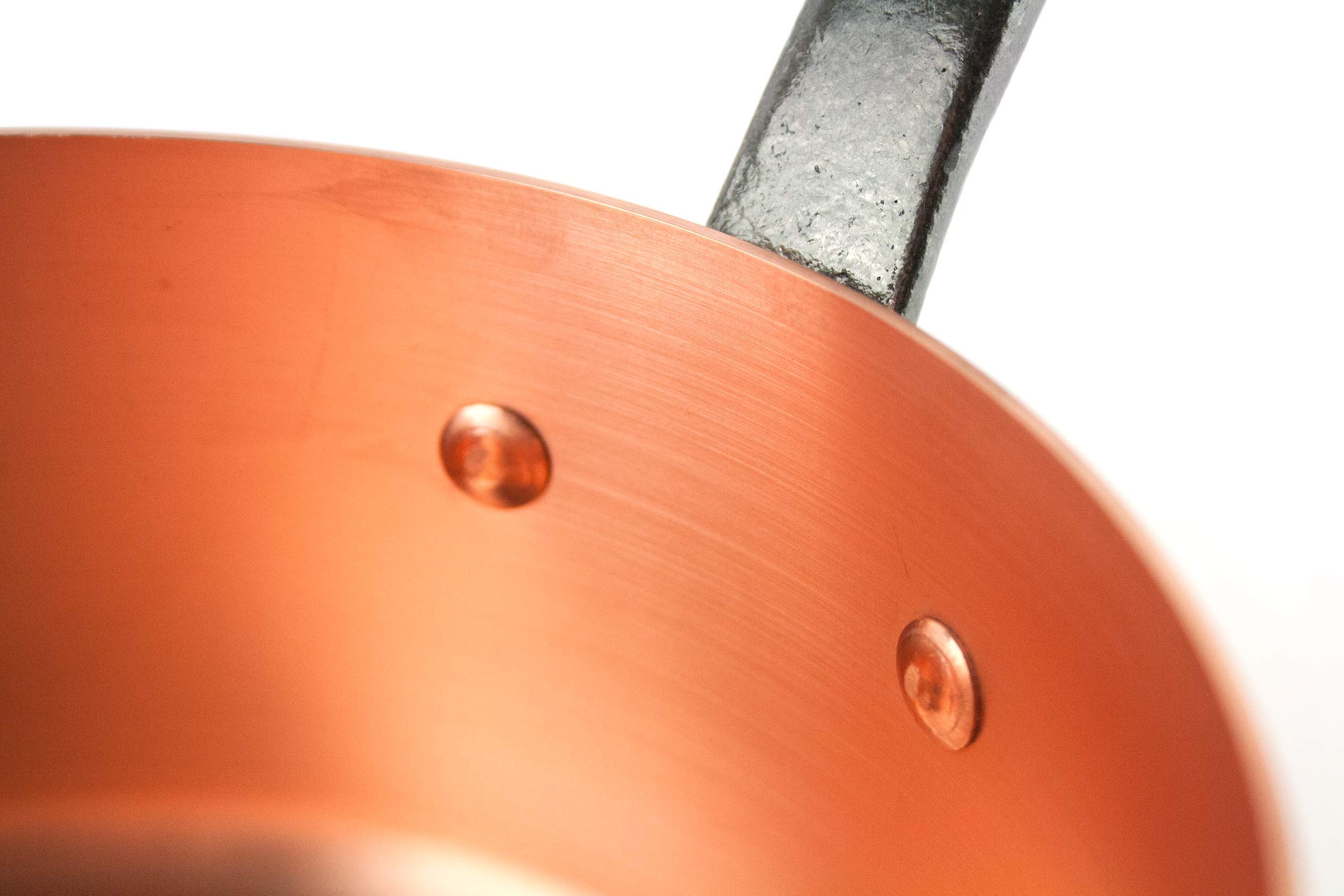 Casserole en cuivre avec bec verseur - Diamètre : 16 cm - Paroi épaisse - Idéal pour les plats sucrés ou les sauces