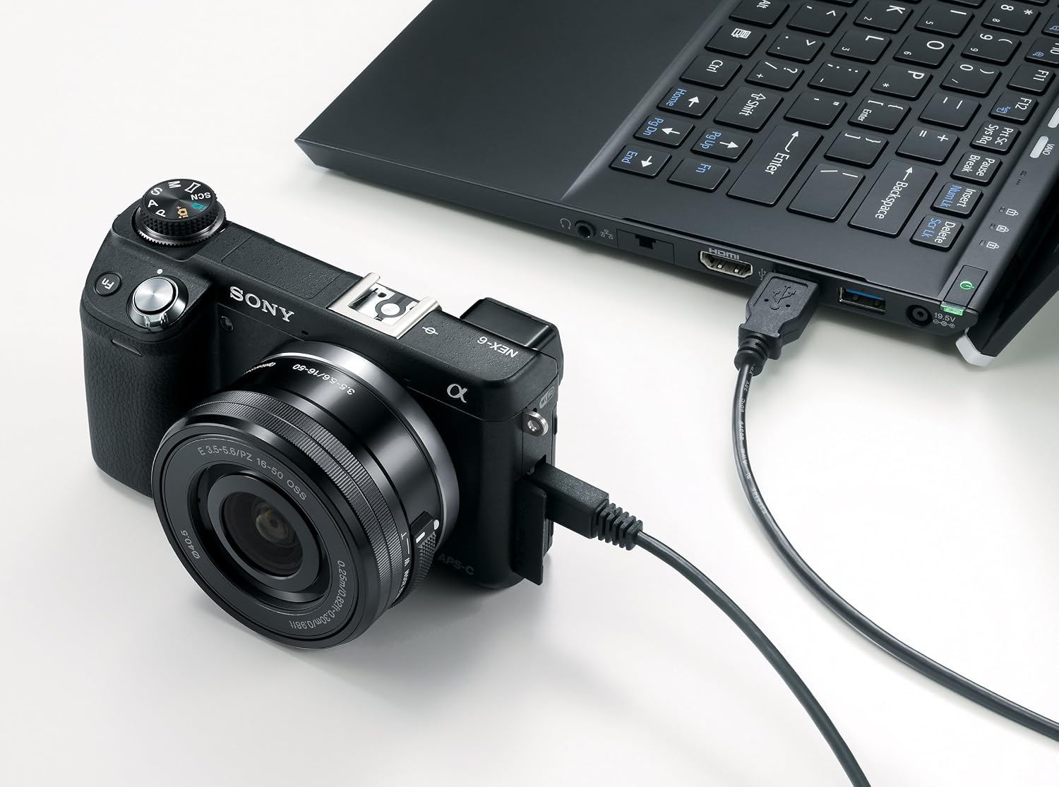 sony nex 6lb mirrorless digital camera with 16 50mm power zoom lens and 3 inch led black old model