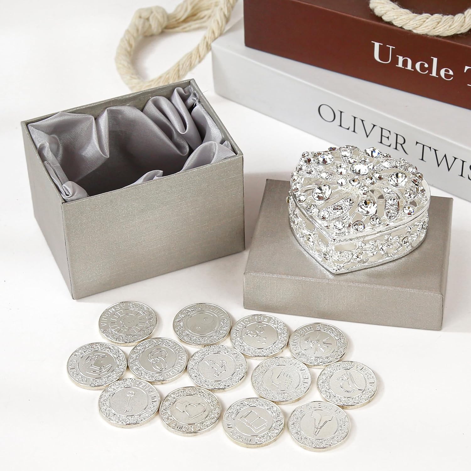 TINGKU 13 Spanish Words Las Arras para Boda Catolica, Wedding Unity Coins Set with Heart Shaped Box, Bodas Accesorios for Wedding Ceremony, Aras de Matrimonio-Silver Coins DD