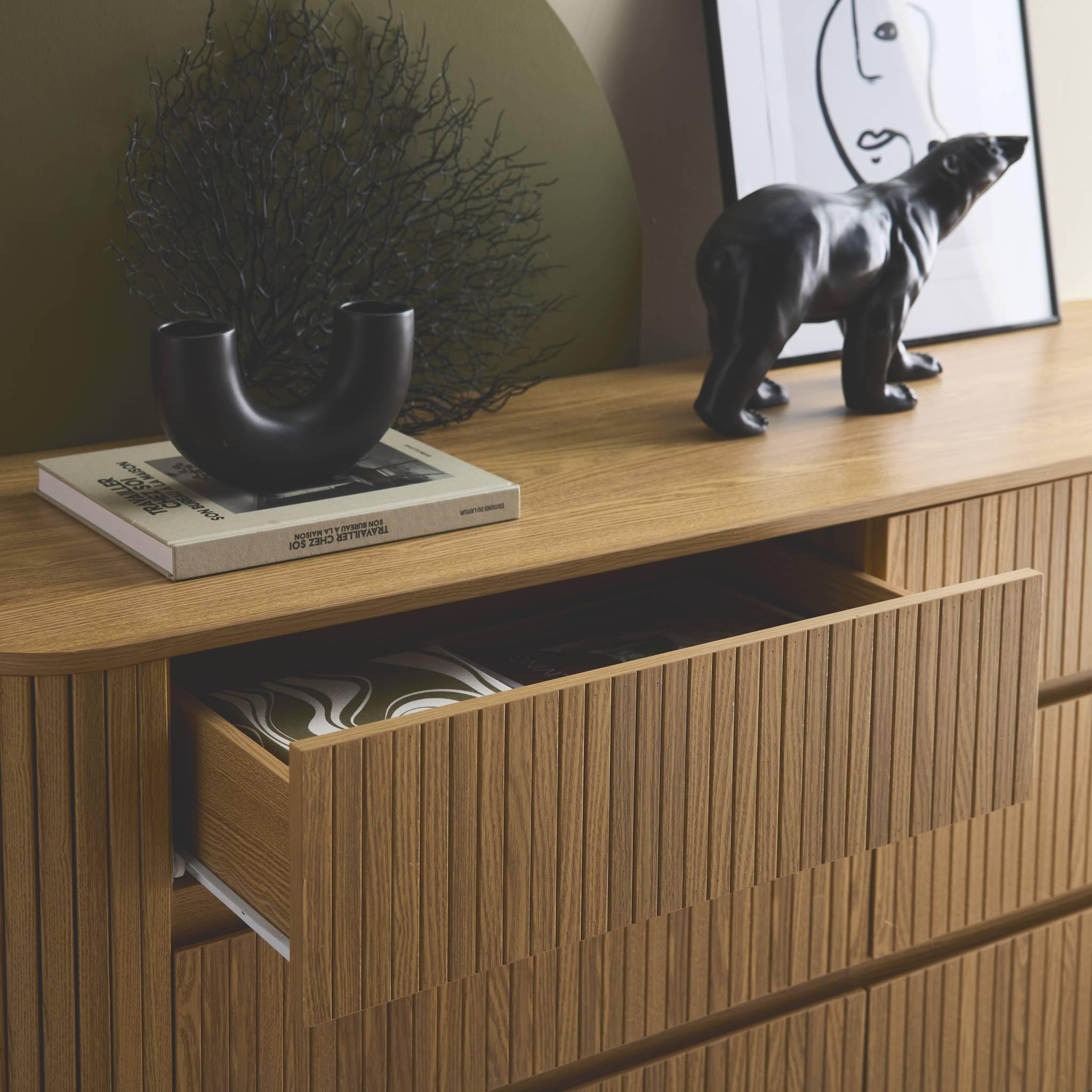 sweeek - Commode 6 tiroirs. décor strié Naturel. L 150 x P 45 H 80cm