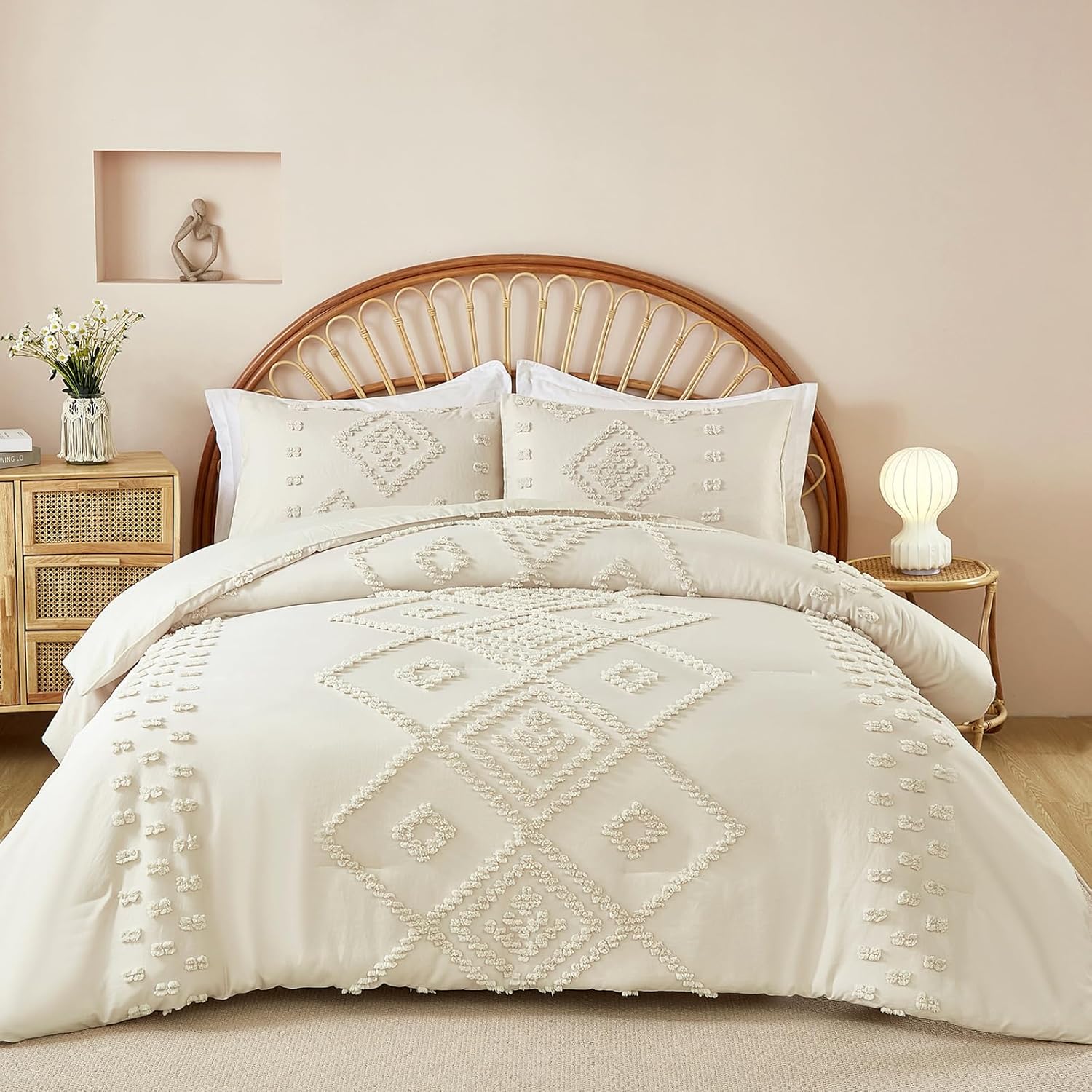 Dinjoy Boho Comforter Set Queen,Cream/Beige Shabby Chic Bedding Set 3 Pieces Fluffy Farmhouse Comforters Soft Jacquard Embroidery Modern Tufted Bed Set for Women Men Summer Queen Cream