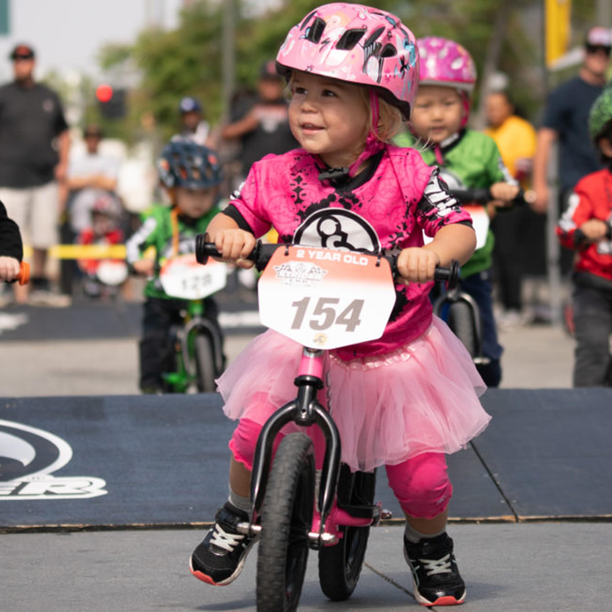 Strider Bicicletta sportiva per bambini, 12 pollici, bici da corsa da 18 mesi a 5 anni, Balance Bike