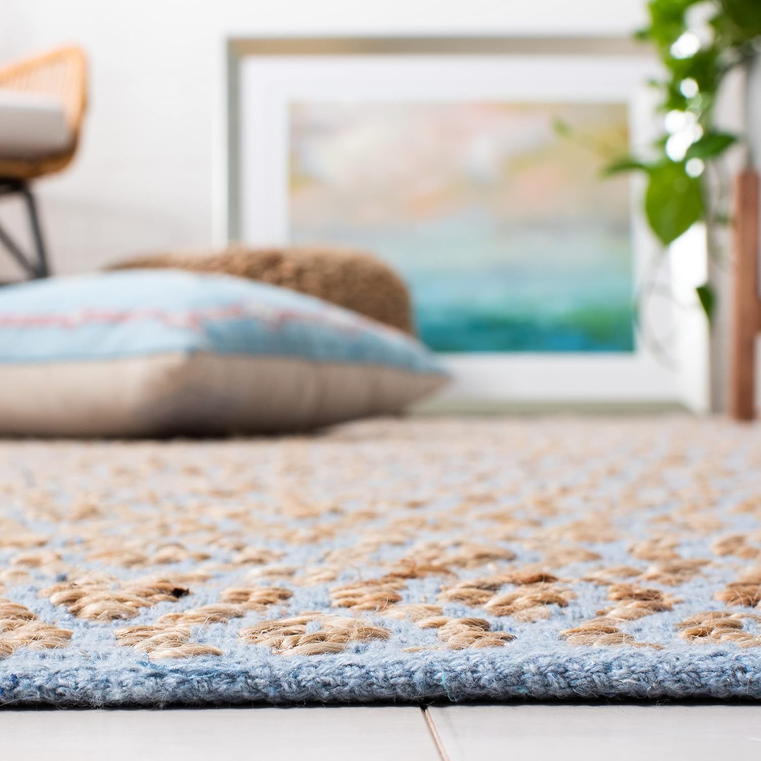 SAFAVIEH Cape Cod Collection Runner Rug - 2'3" x 8', Silver & Natural, Handmade Flat Weave Jute, Ideal for High Traffic Areas in Living Room, Bedroom (CAP821J)