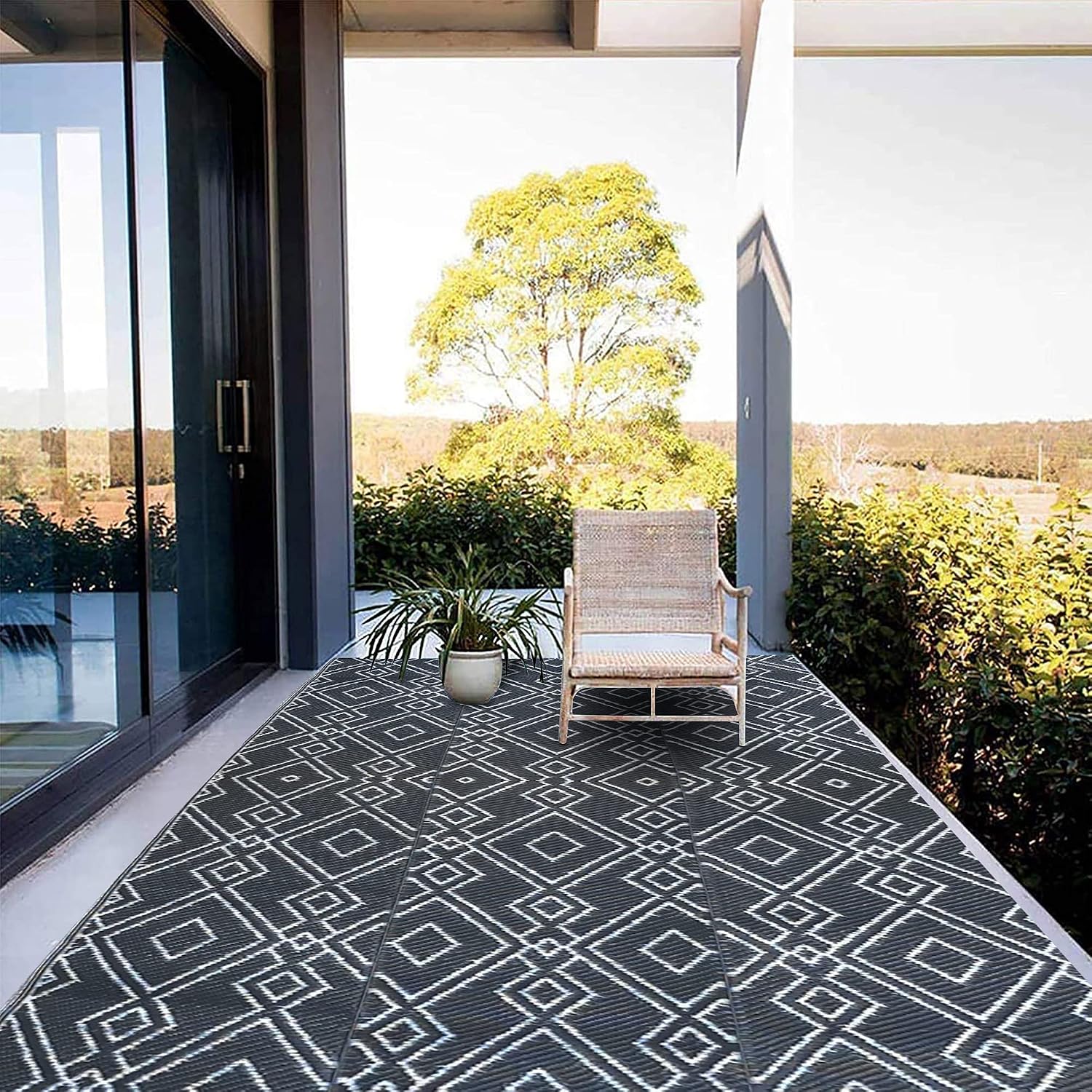 TIDYON 6*9 FT Outdoor Camping Rugs Plastic Straw Rug Reversible Mats RV Rugs Carpet for Outside Patio, Beach, Deck, Pool, Balcony (6' x 9 ', Grey & White)