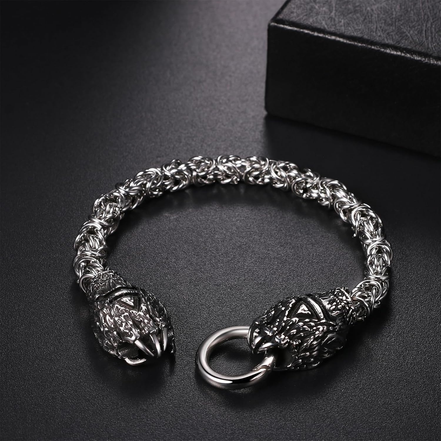 OIDEA Stainless Steel Viking Bracelet for Men: Punk Wolf Bracelet Gothic Byzantine King Chain Wolf Head Link Chain Bracelets Viking Jewelry Gift