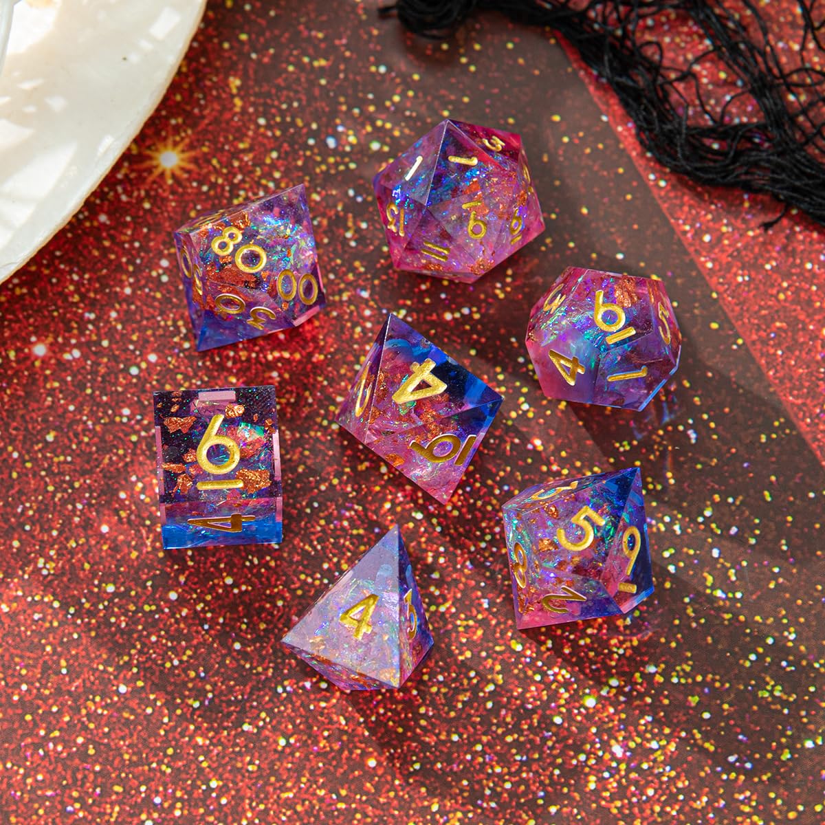 Set di dadi per DND Sharp Edge, fatti a mano, 7 accessori per giochi TTRPG, giochi di ruolo multifacciali, resina poliedrica con bordi affilati, giochi di ruolo Shadowrun Pathfinder MTG