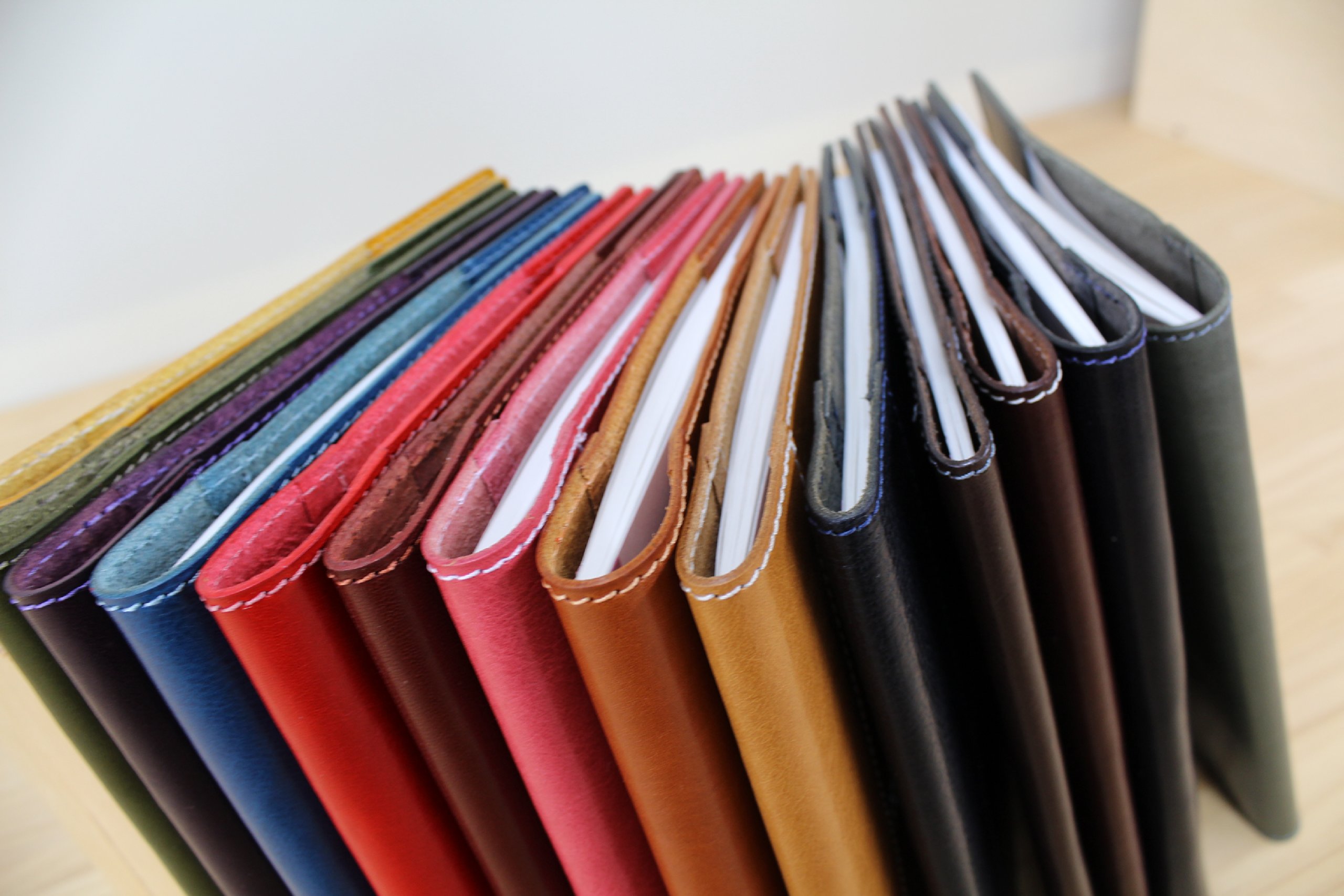 Amazon | ノートカバー A5サイズ 日本製 本革 イタリアンレザー