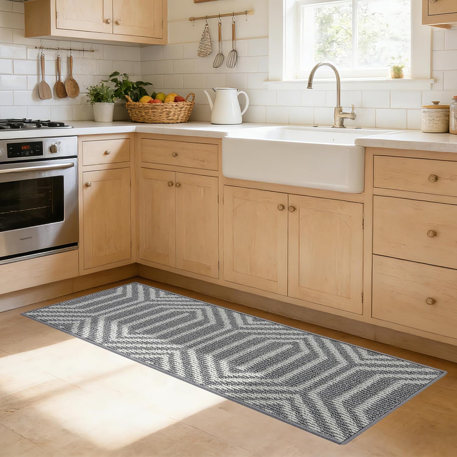 REFETONE Runner Rug, 20"x59" Long Door Mats Indoor Runners for Hallways, Non Slip Rubber Backing Entry Rug, Washable Entrance Floor Mat Runner for Home, Kitchen, Laundry, Living Room, Garage, Grey