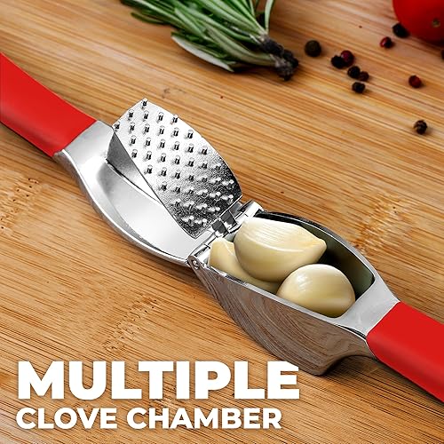 Miniatura 4 de Zulay Kitchen Comfort Grip Prensa de ajos, herramienta para picar ajos, trituradora de ajos, prensa de ajo a prueba de óxido, con mango ergonómico