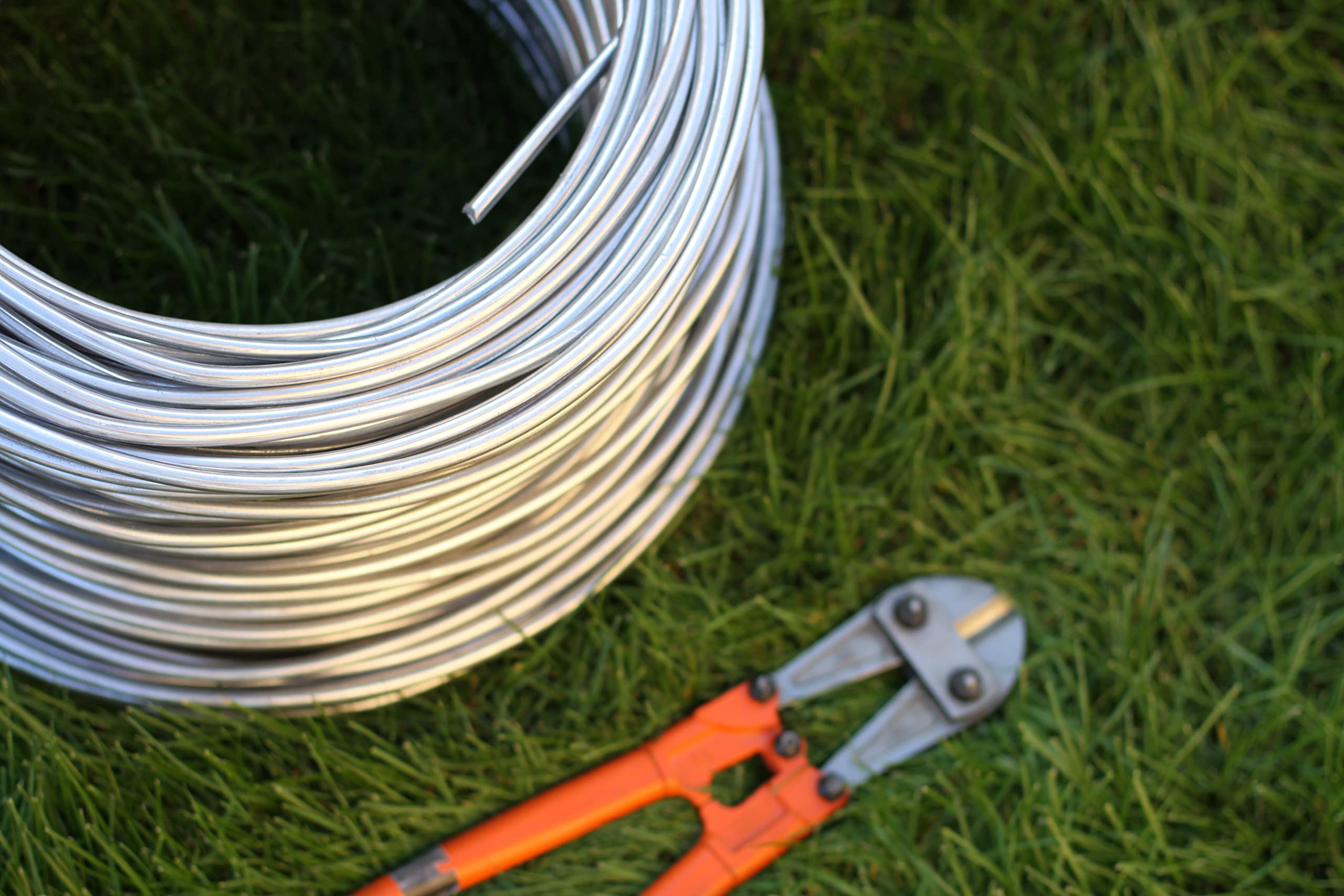 Alambre de tensión de acero galvanizado 2,7 mm x 100 m para vallas