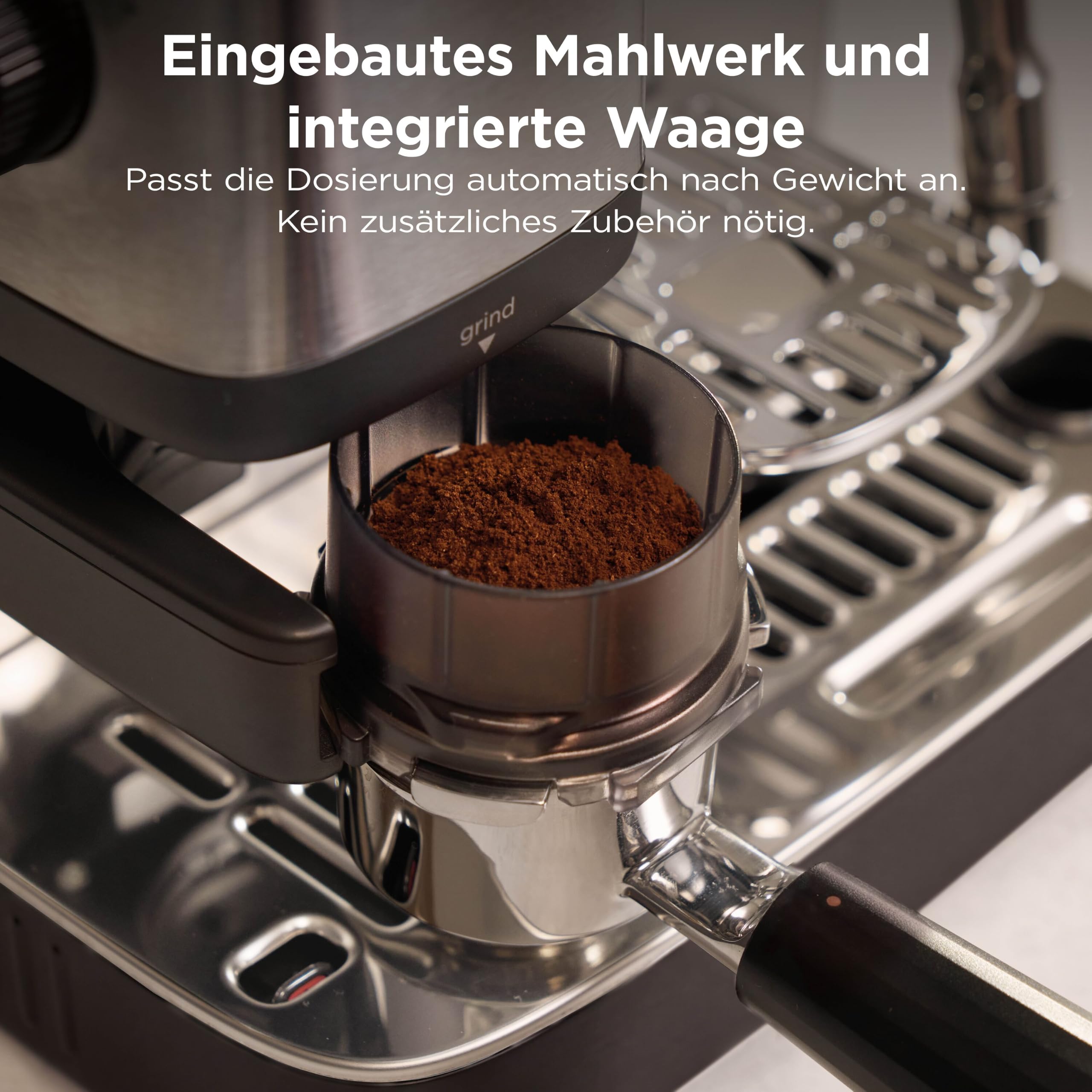 Ninja Luxe Café Mini 2-in-1-Espresso- und Filterkaffeemaschine mit integriertem Mahlwerk und manuellem Milchaufschäumer ES301EU