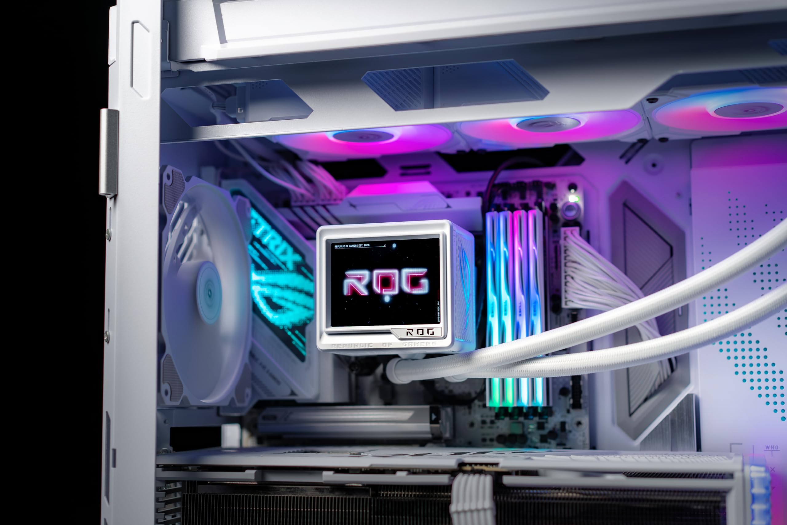 Watercooling ROG Ryujin III 360 ARGB White Edition - Pompe Asetek Gen 8, Radiateur 400 mm, Écran LCD 3.5", Compatible Intel LGA 1700/115x/1200 et AMD AM4/AM5