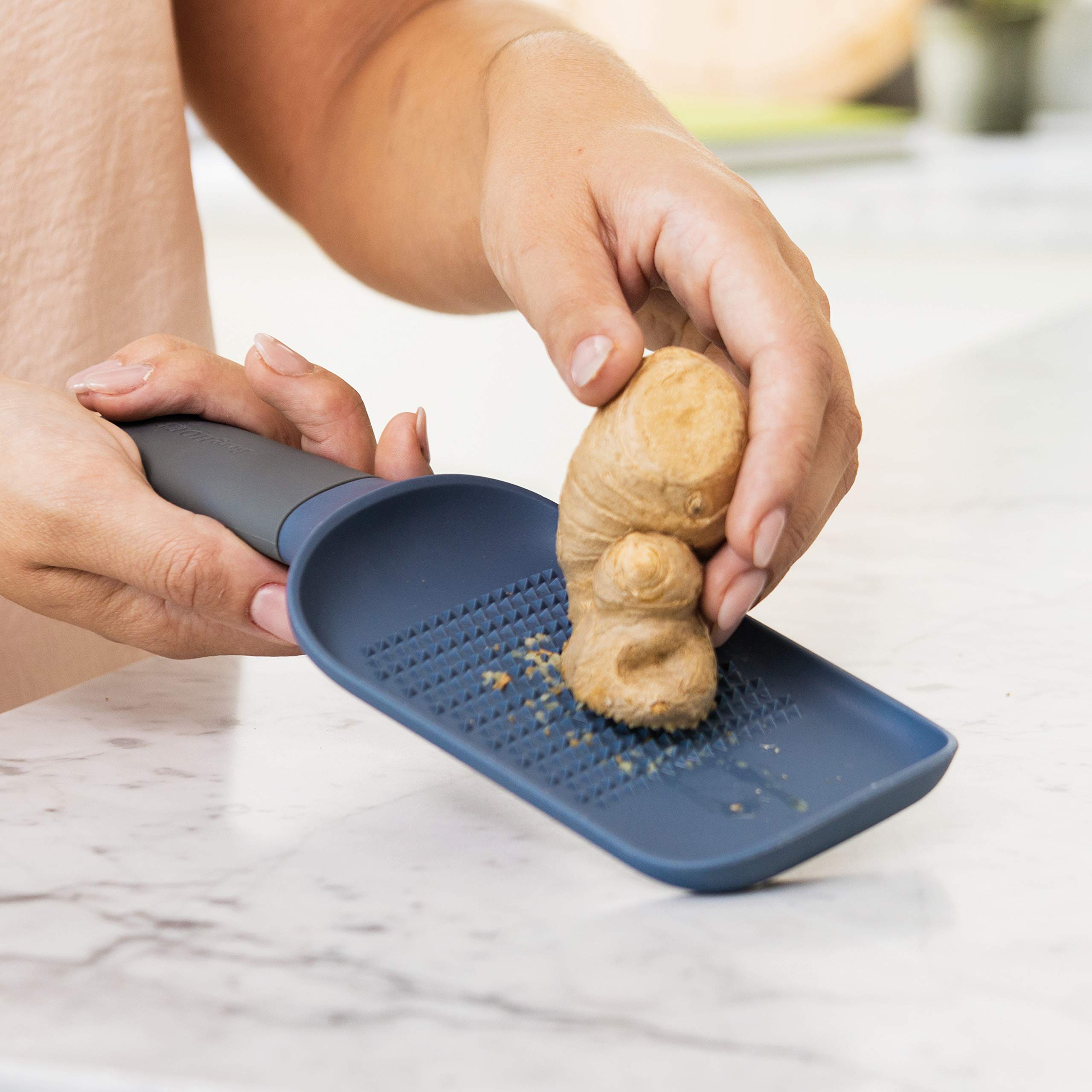 BergHOFF LEO Glass Fiber Reinforced Nylon Multifunctional Grater 9