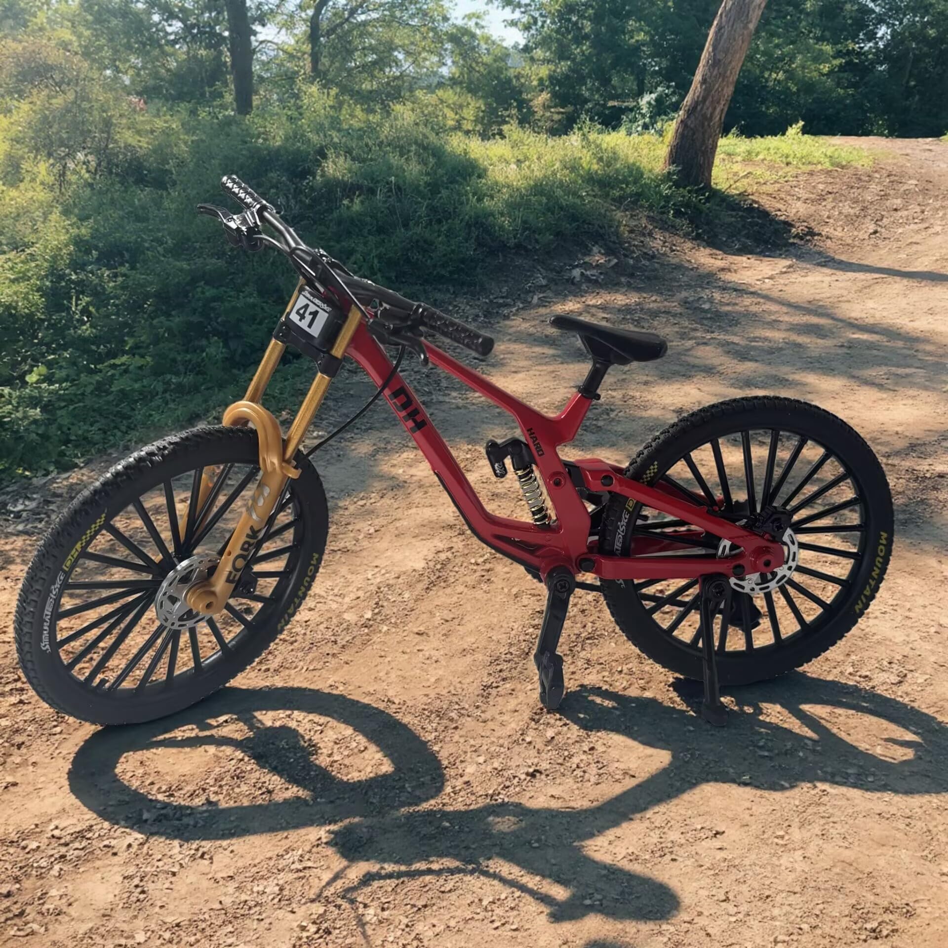 Generico 1: 10 Rapporto in lega pressofusa mini BMX Mountain Bike Finger Bike modello giocattolo da scrivania decorazione artigianale adatto per appassionati di bici, ciclisti, bambini (rosso-41)