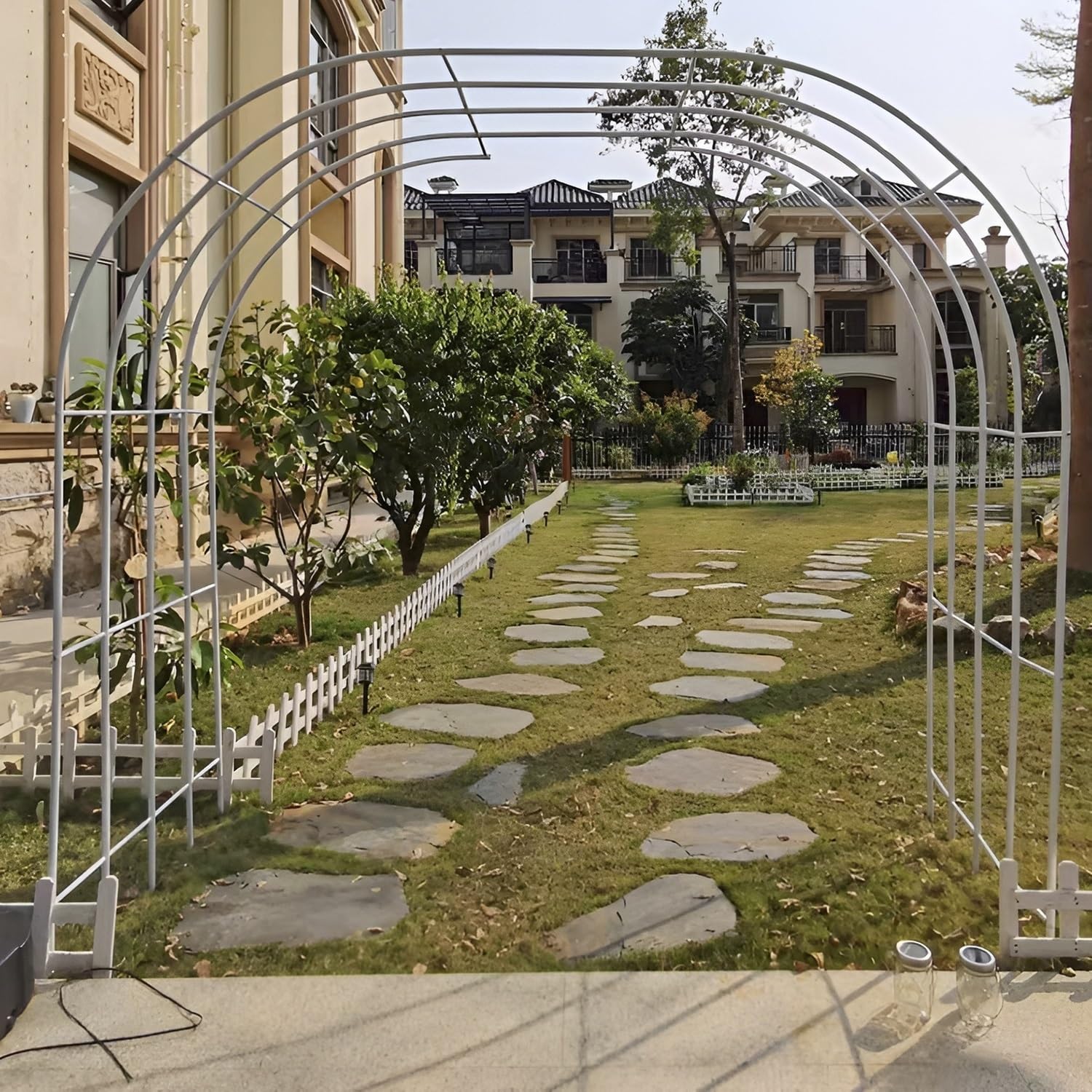 Weißer Metall-Gartenbogen für Kletterpflanzen, Hochzeit und Par-Blumenbogen, 280 x 280 cm, perfekt für Weihnachten, Geburtstage und Outdoor-Dekoration