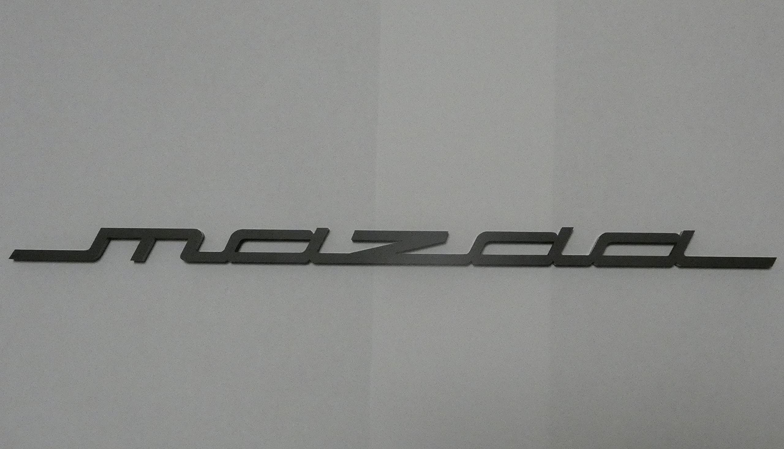 Amazon | マツダエンブレム 〔全長390ミリ〕MAZDAエンブレム 旧マツダ 