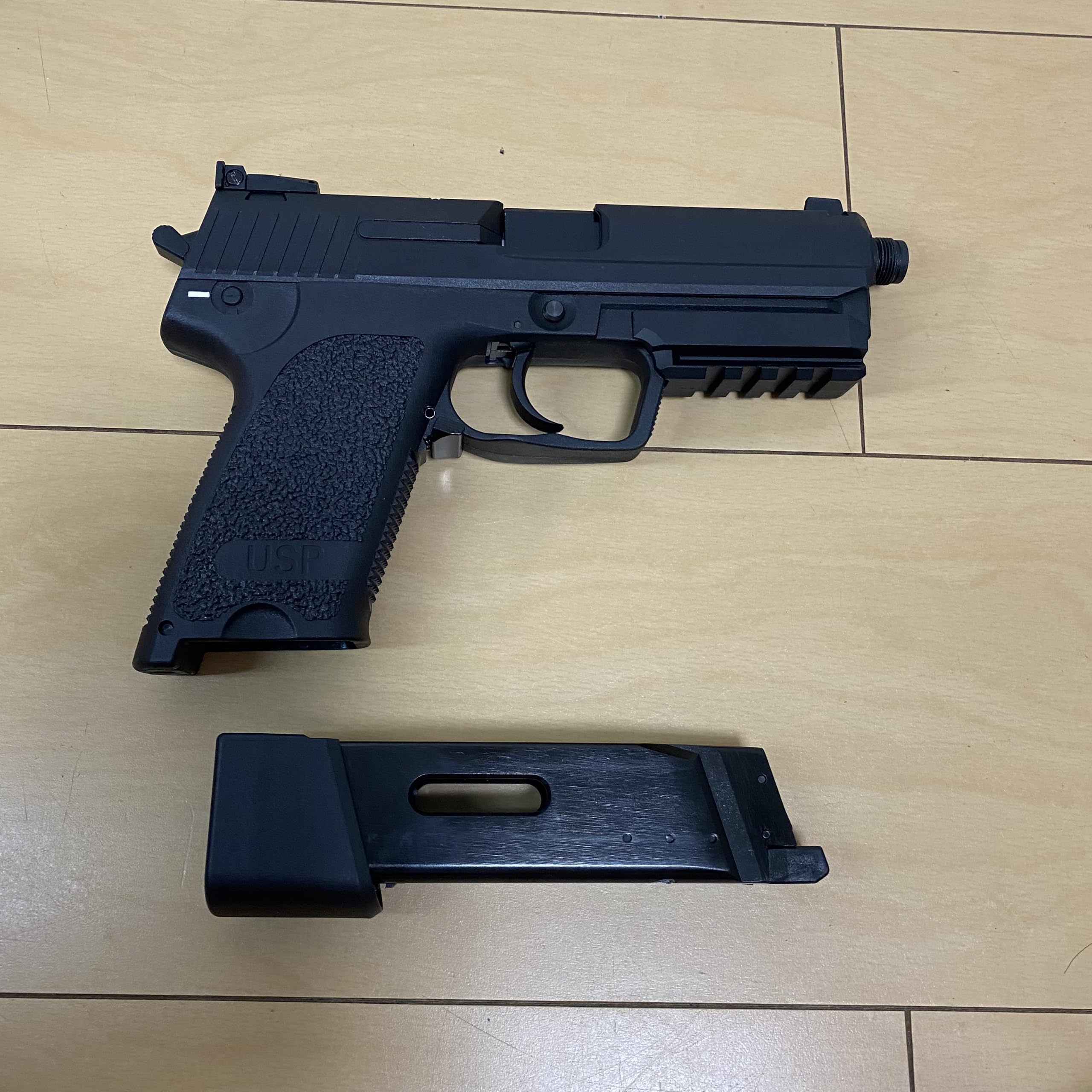 Amazon | BATON BH-USP Tactical CO2 GBB 18歳以上 CO2ブローバック