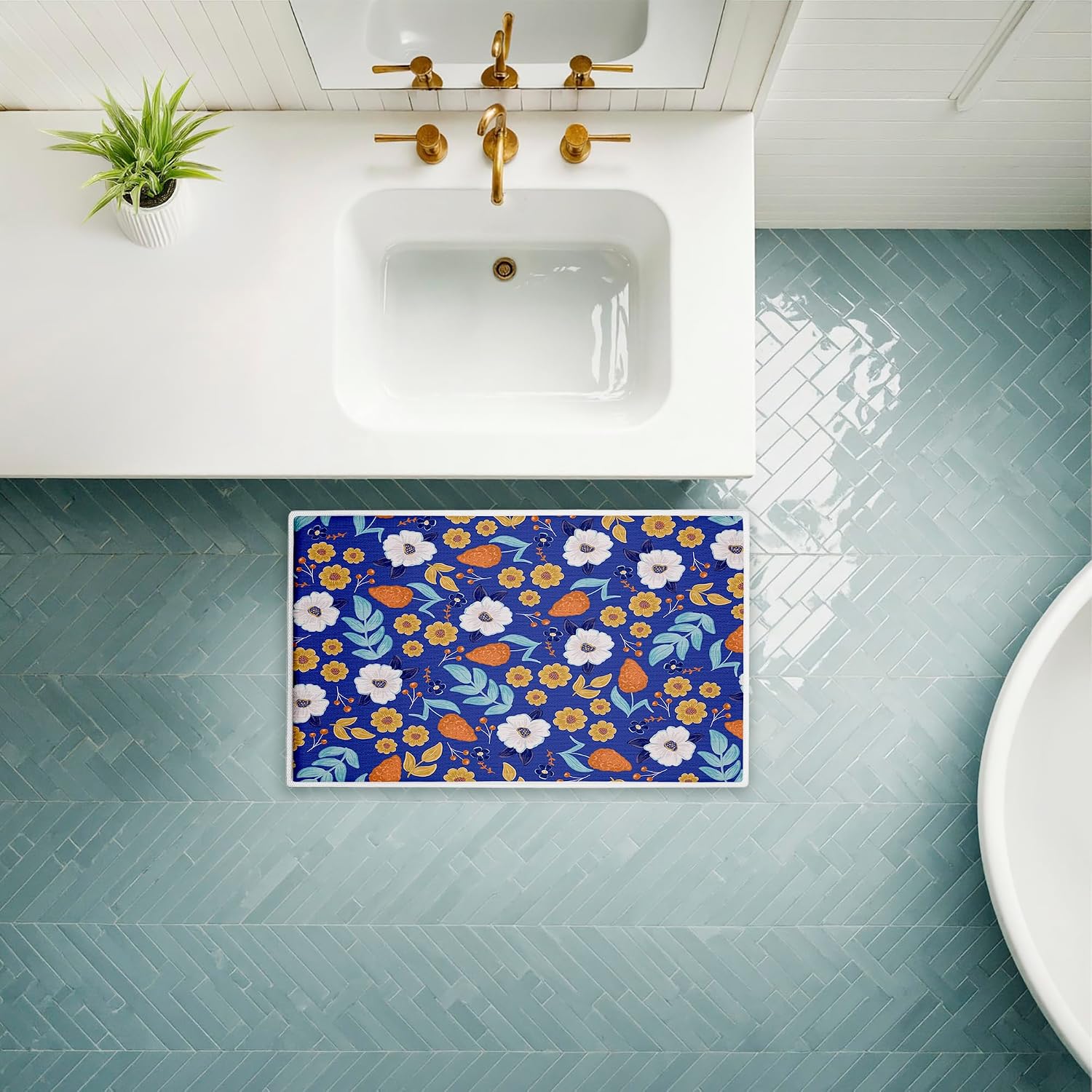 Stupell Industries Welcoming Summer Blooms Plush Bathroom Mat & Bath Rug, Soft Quick-Dry Non-Slip Bathroom Rug with Recycled Foam Cushion, Modern Floral Botanical Design by Emily Cromwell, 18"x30"