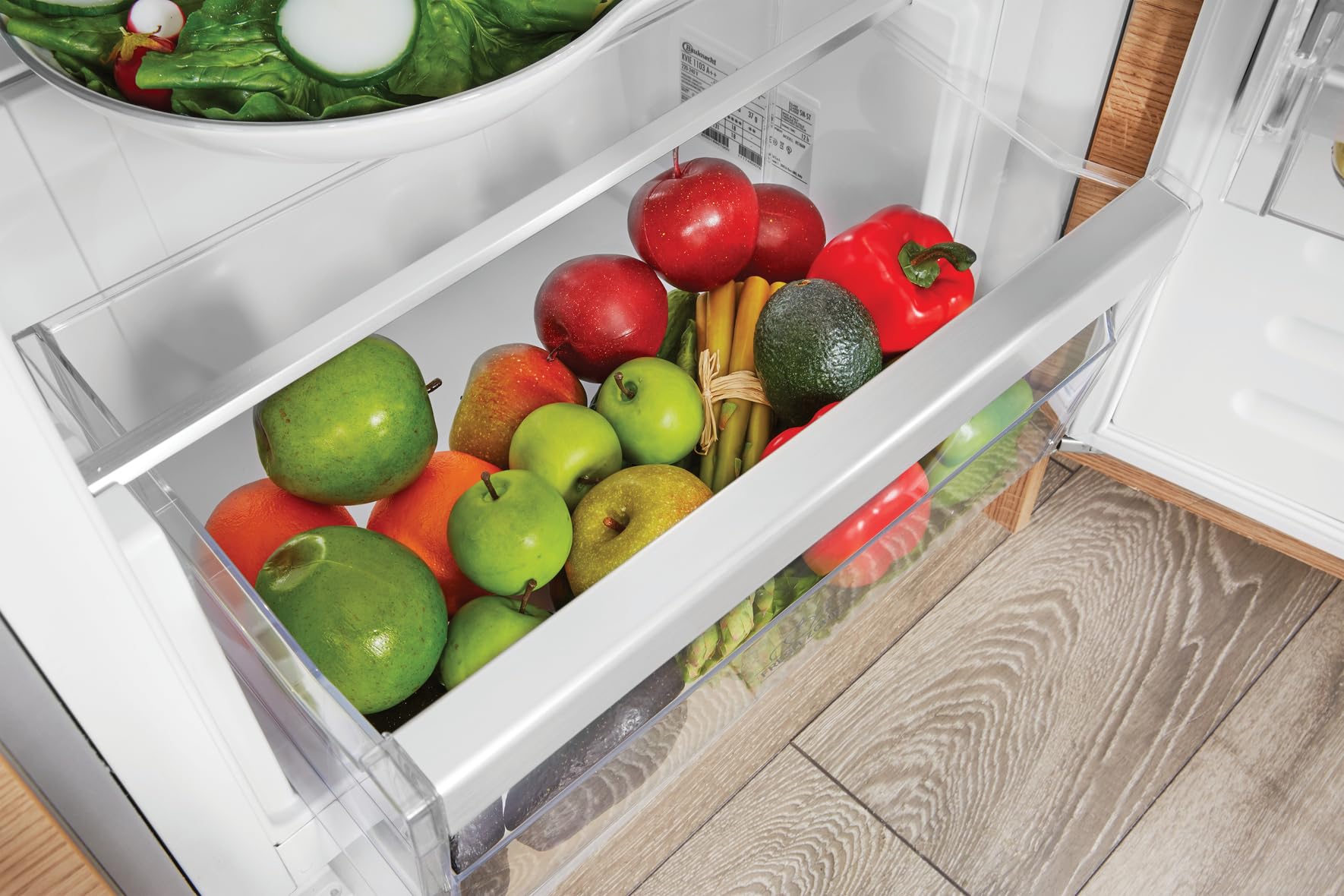 Bauknecht KSI 10GF3 Einbau-Kühlschrank mit Gefrierfach/Energieeffizienzklasse: D/Nische 102/ Elektronische Steuerung-LED Display/LED-Beleuchtung/Innenraumkonzept-Edelstahl-Elementen