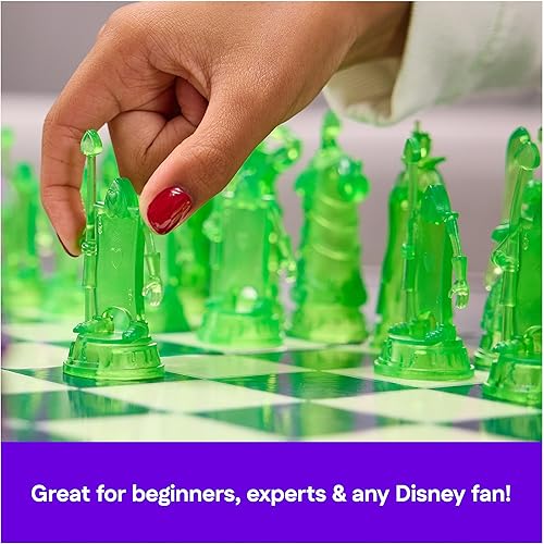 Miniatura 5 de Spin Master Games, Juego de ajedrez de villanos de Disney para adultos y niños, juega como personajes clásicos de Disney, Úrsula, Jafar, Hades y