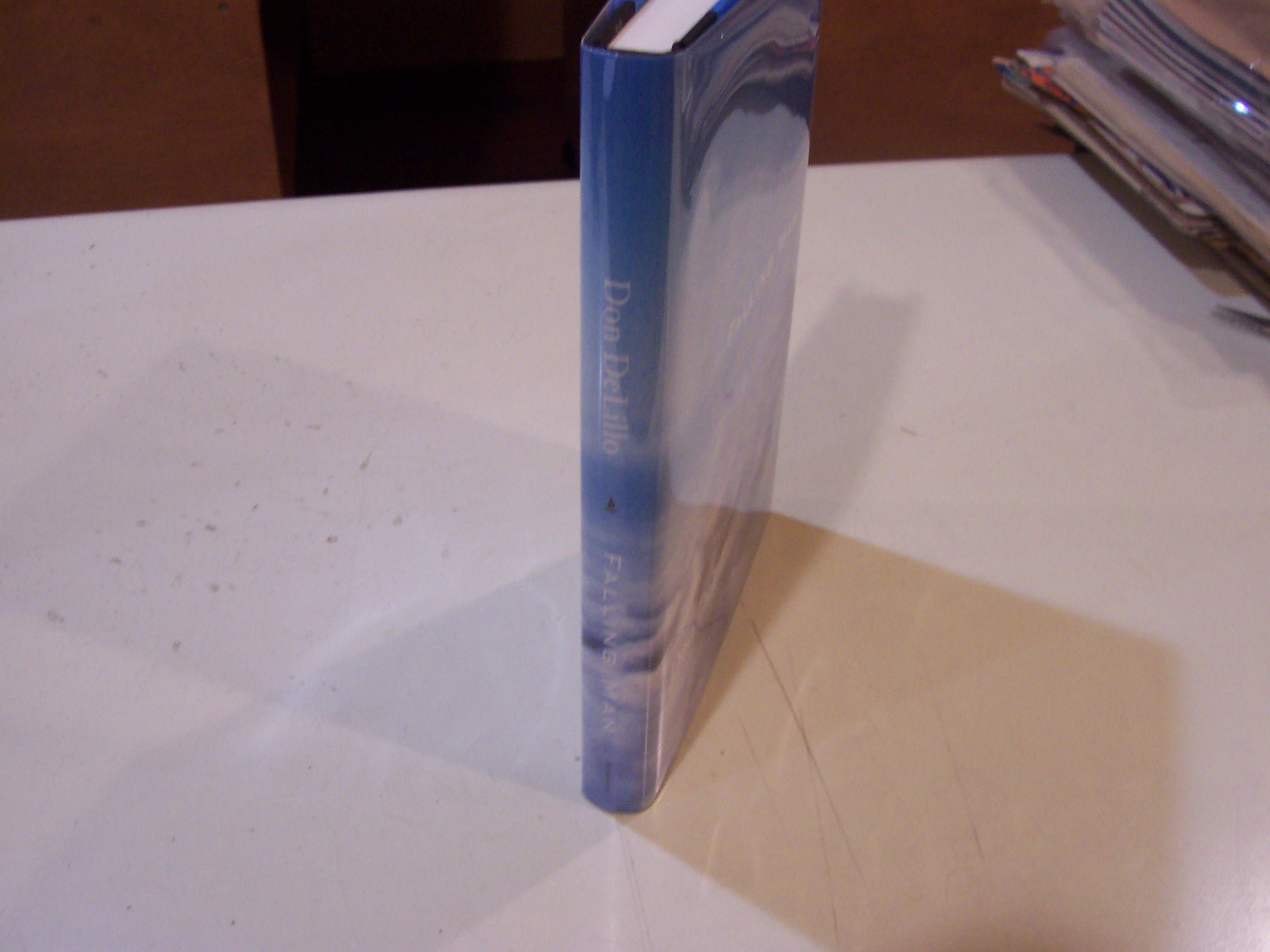 Falling Man: A Novel DeLillo, Don