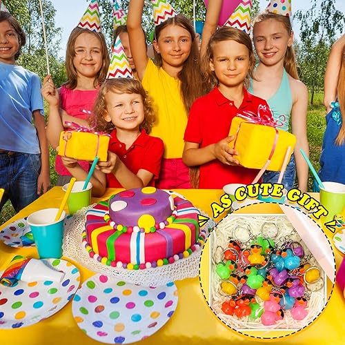 Miniatura 7 de Roowest 24 llaveros de pato en miniatura, recuerdos de fiesta de pato pequeño, cadenas de pato de resina con dijes de lentes de sol, accesorios