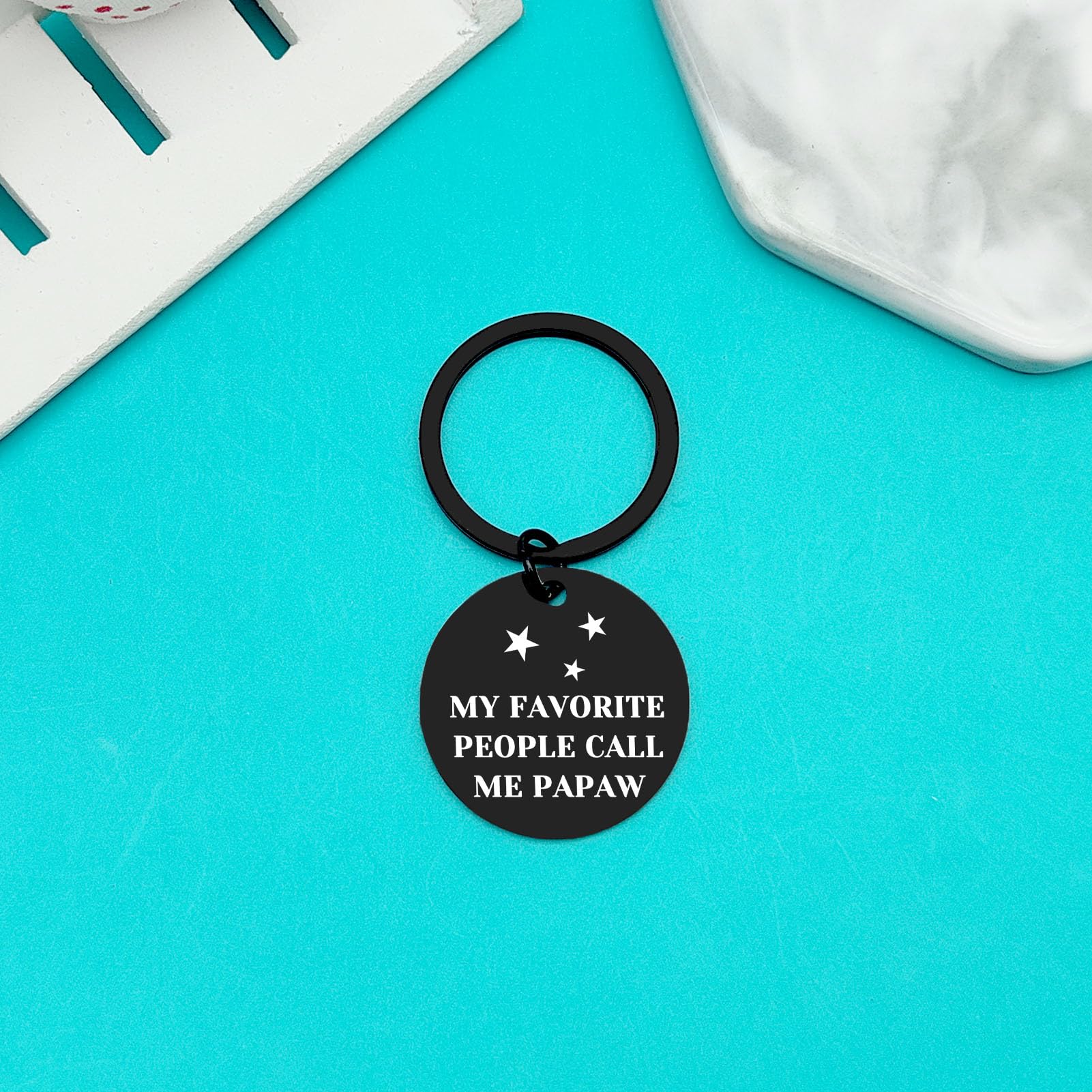 Xiahuyu Grandpa Gifts Papaw Keychain My Favorite People Call Me Papaw Keychain Christmas Birthday Gifts for Grandpa Grandad Papaw Fathers Day Gift Grandpa Gift from Grandkids