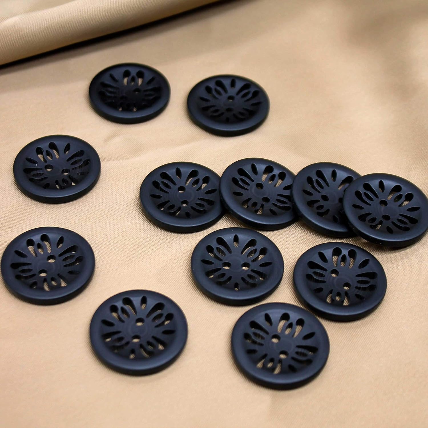 12 Pcs 25mm Matt Black Buttons 1 Inch for Sewing Buttons Large 2-Holes Flatback Vintage Craft Buttons for Crafts and DIY Handmade Repair Clothing (Black)