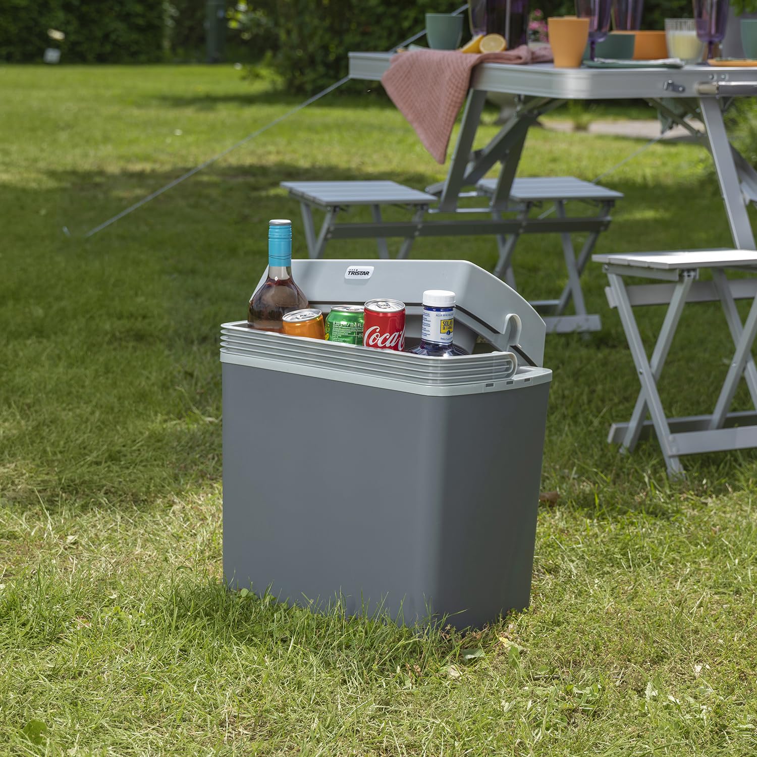 Tristar KB-7424 Nevera portátil, Volumen: 22 litros, Sistema de refrigeración termoeléctrico, 12V, Medidas Exterior: 25.3 x 40.3 x 40.1, Medidas Interior: 19 x 33 x 34, Gris