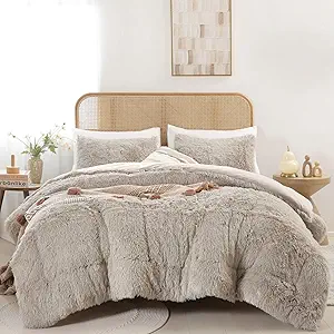 Smoofy Fluffy Queen Comforter Set, Faux Fur Fuzzy Plush Comforter, Soft Comforter Set Queen Size, Shaggy Bedding Set, 3 Pieces, 1 Comforter (90"x90") & 2 Pillow Cases (20"x26"), Oatmeal