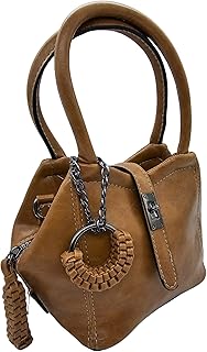 شنطة يد حريمي من الجلد من ايسل، شنطة بيد علوية بتصميم عصري وأنيق يمكن حملها باليد أو على الكتف بفضل حزامها القابل للتعديل، الأبعاد: 15 × 17 × 13 سم، موديل 1561