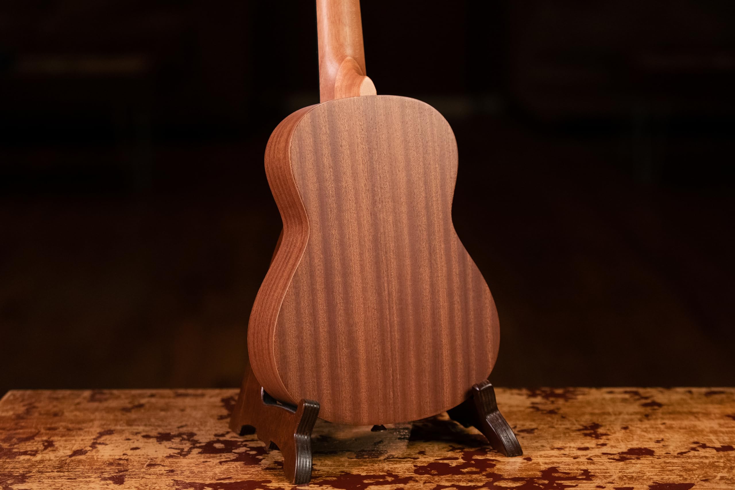 Ortega Guitars Ukulélé Concert Acoustique – Série Timber – Housse Incluse – Sapele, Naturel (RFU11S)