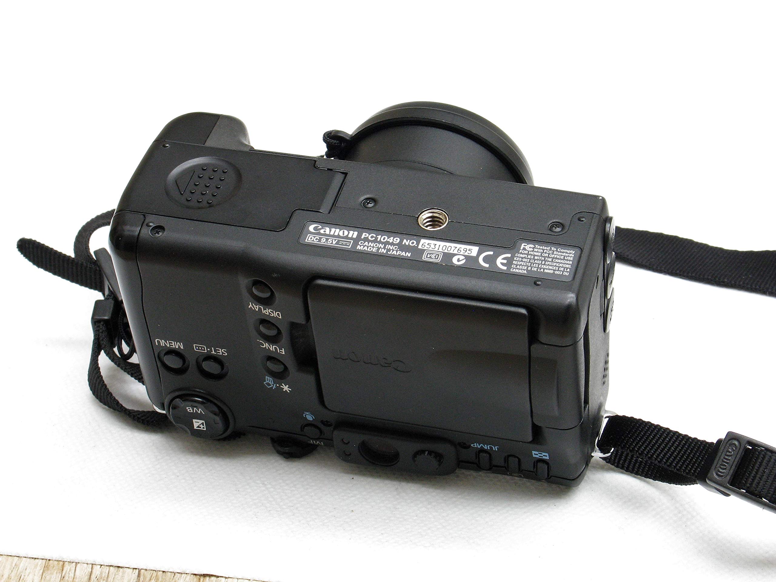 Canon PowerShot G5 Digital Camera [5MP 4xOptical]
