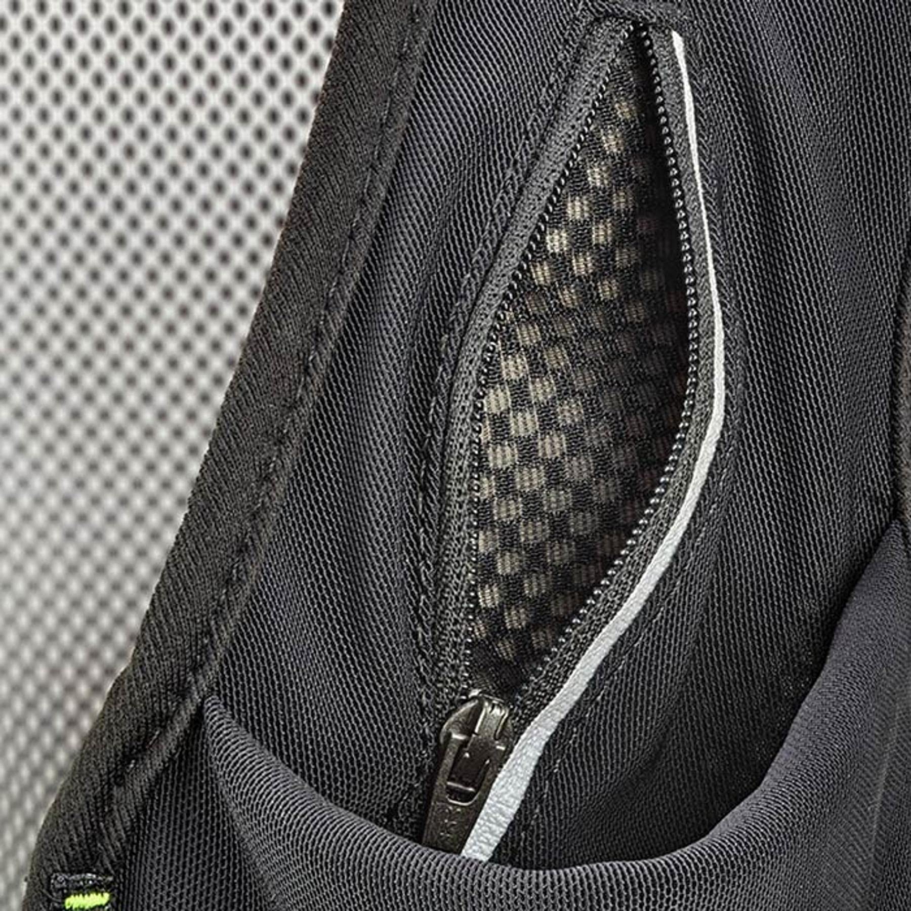 COLUMBUS Trail Vest 5L - Trinkweste in Schwarz für Trinkreservoirs oder andere Ausrüstung. Reflektierenden Elementen, Mehreren Fächern. Größen M/L.