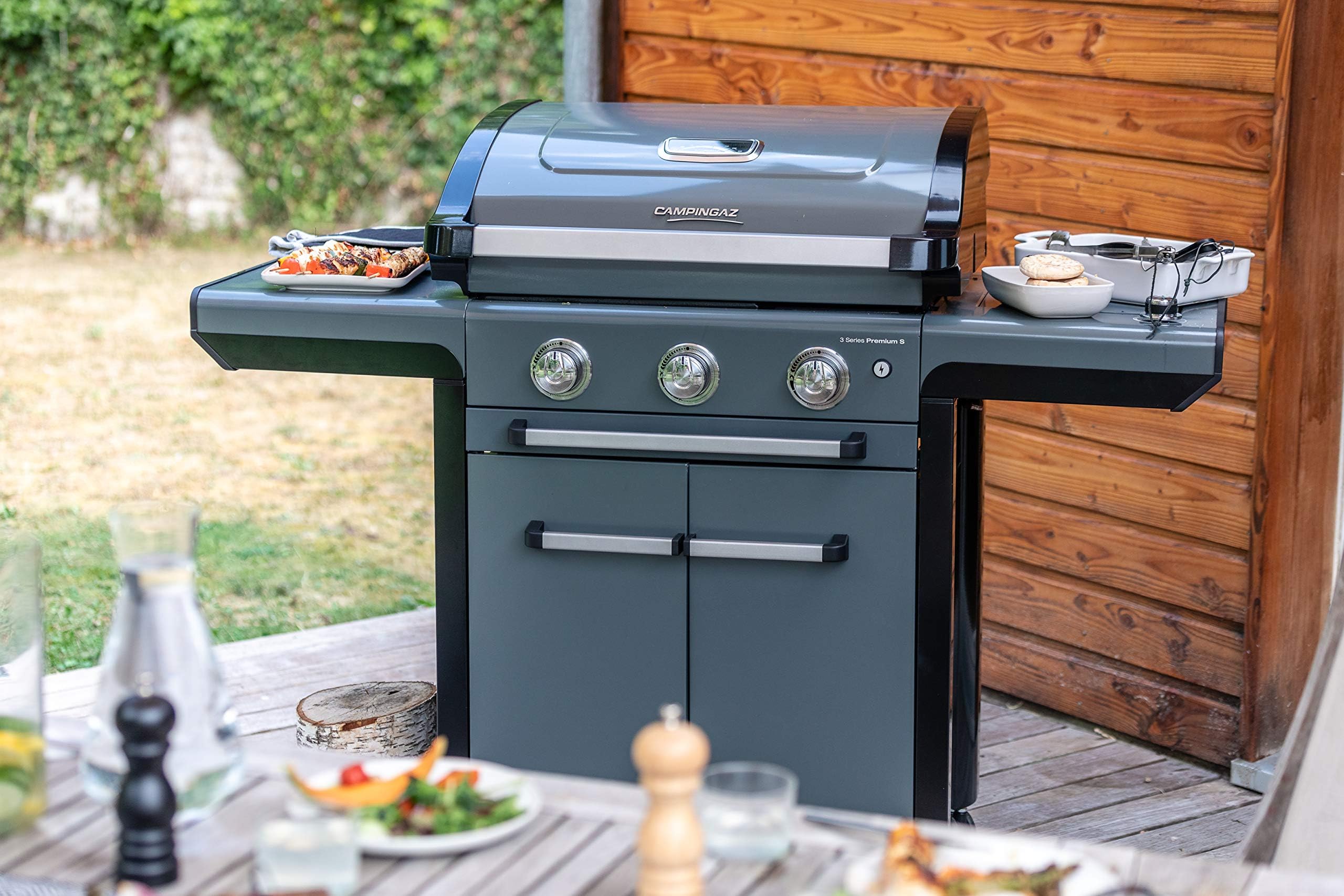 Campingaz Barbacoa de gas serie 3 Premium S, parrilla de gas con 3 quemadores de acero inoxidable de 10,2 kW, quemador lateral, tapa, termómetro, agua limpia instantánea, sistema modular culinario
