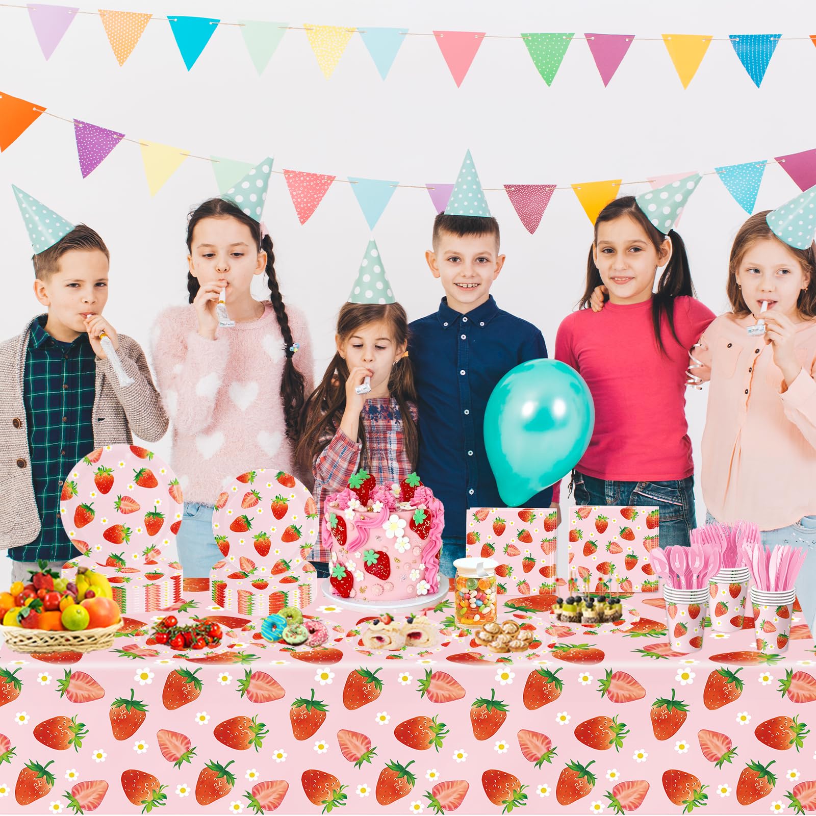 Lot De 3 Nappes De Fête En Forme De Fraises - Nappe D'anniversaire Douce - Nappe De Premier Anniversaire - Nappe En Plastique Sur Le Thème De La Fraise - Fournitures De