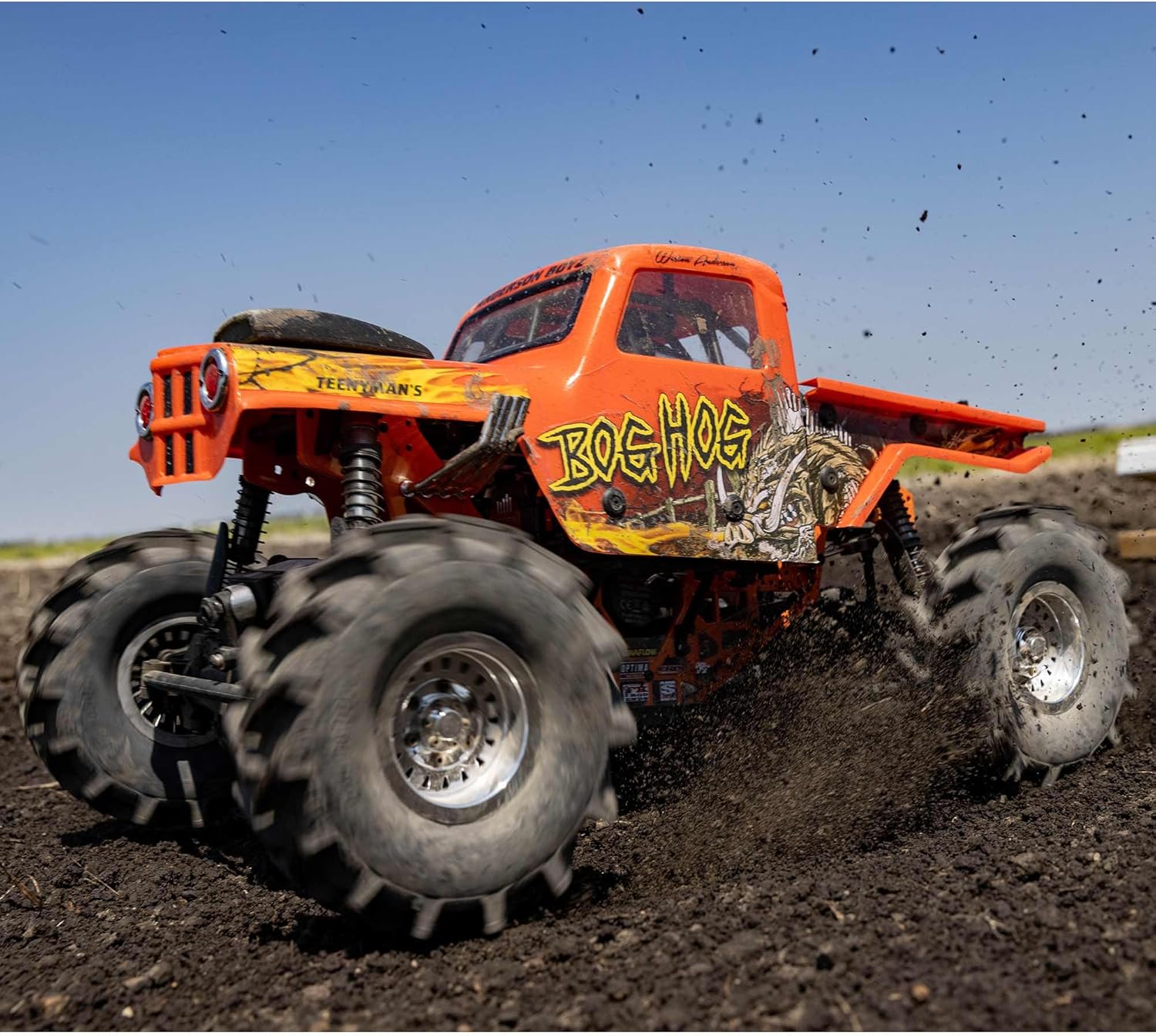 Losi RC Crawler LMT 4 Wheel Drive Solid Axle Mega Truck Brushless RTR Batteries and Charger Not Included Bog Hog LOS04024T2