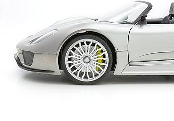 ポルシェ918スパイダー大判厚口カタログ Pure. Energy. ポルシェ 918スパイダー カタログ PDF | 輸入車のカタログ集めました。