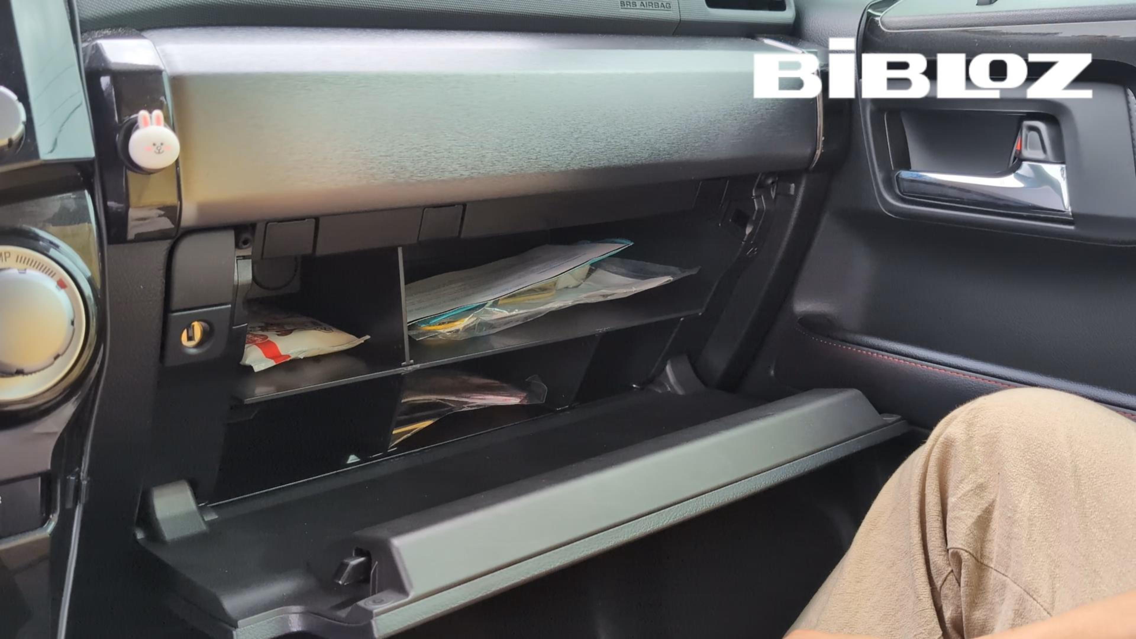 Organizador de guantera plástico ABS miniatura 7