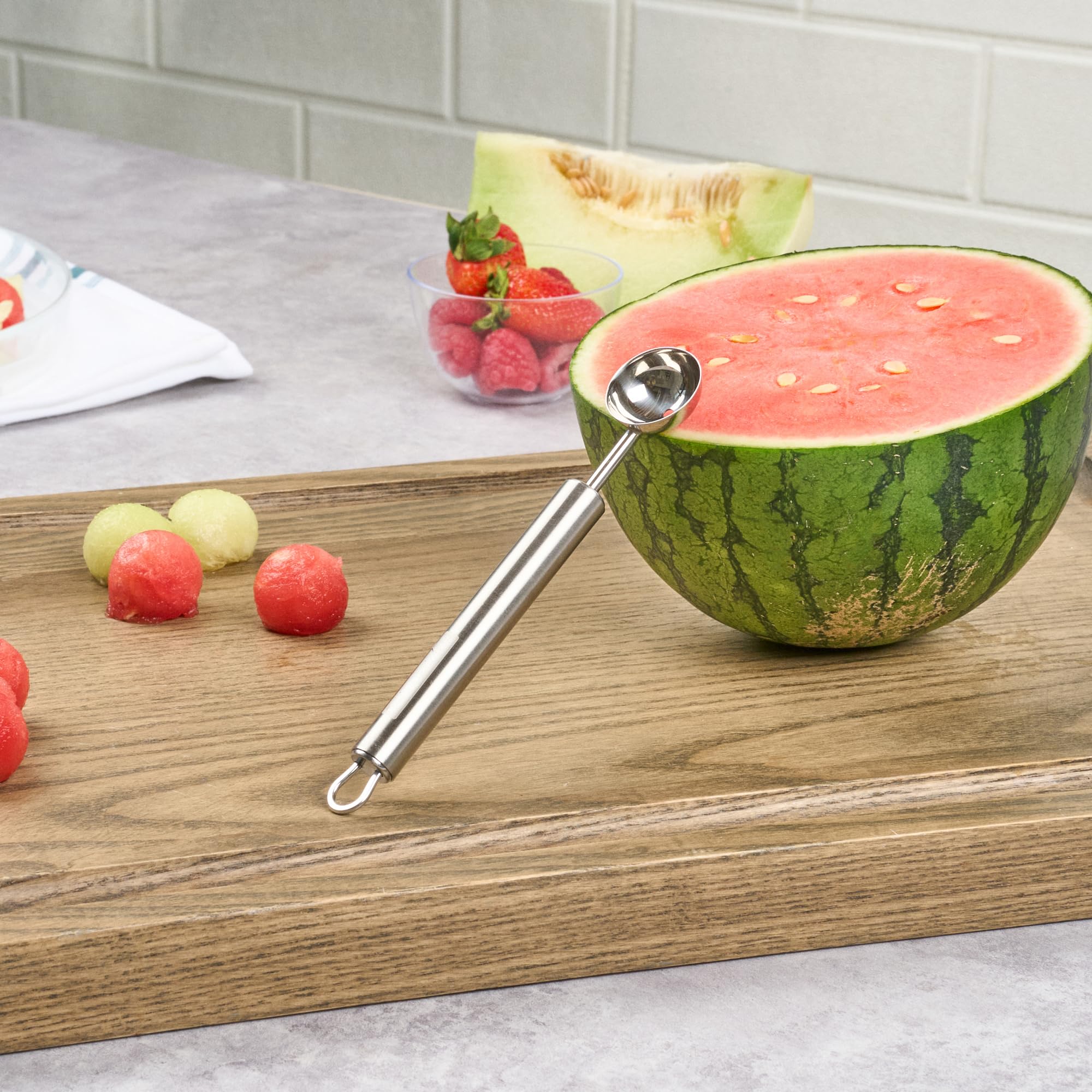 Restaurantware-German Standard 5.9 Inch Melon Baller, 1 Dishwashable Melon Scooper - Ergonomic Handle, Creates Smooth Round Balls, Stainless Steel Fruit Scooper, For Watermelon, Cantaloupe, And More - Image 4