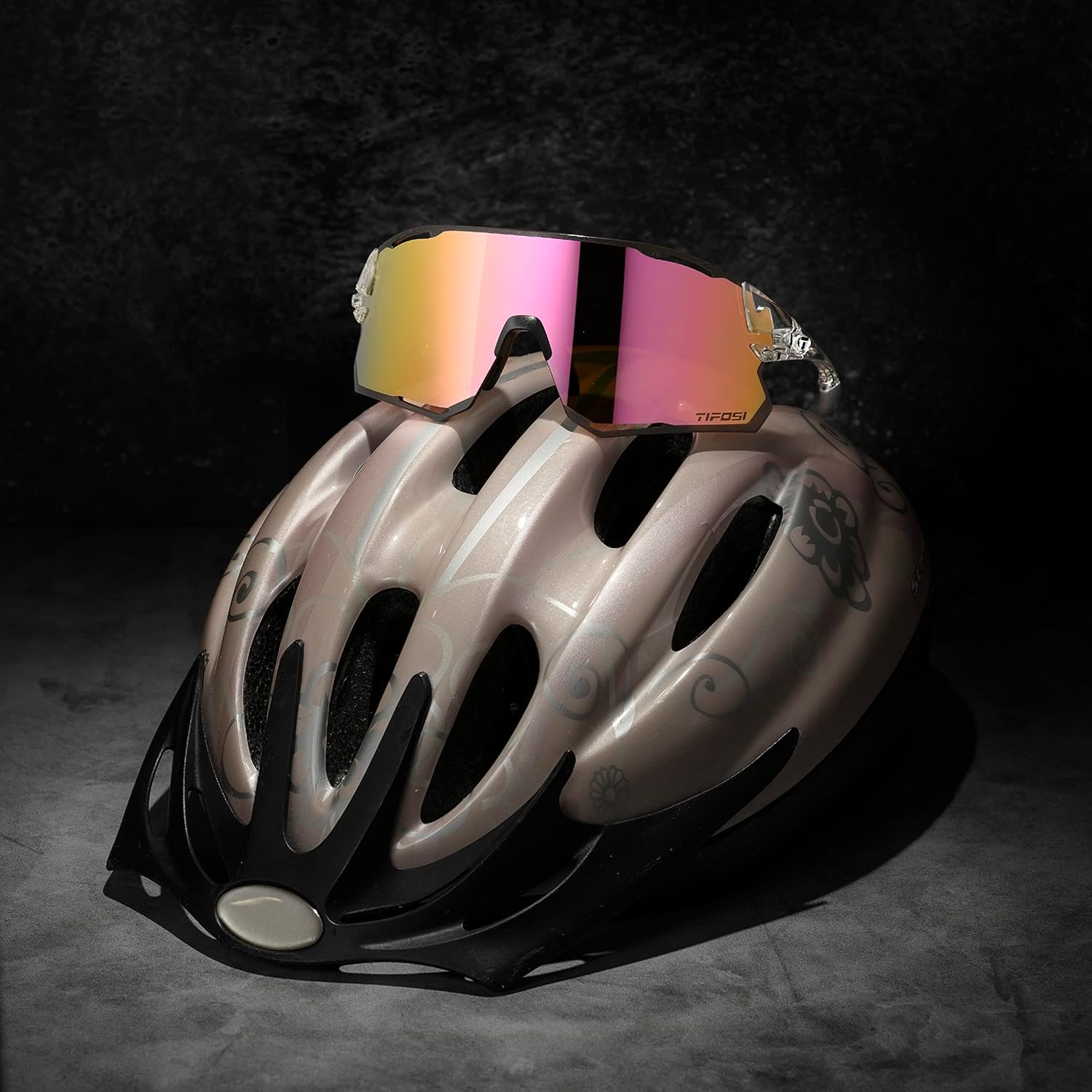 Tifosi Rail Race Cycling Sunglasses Men & Women Interchange Lens Options- Ideal For Cycling, Road, Gravel, MTB & Baseball - Image 7