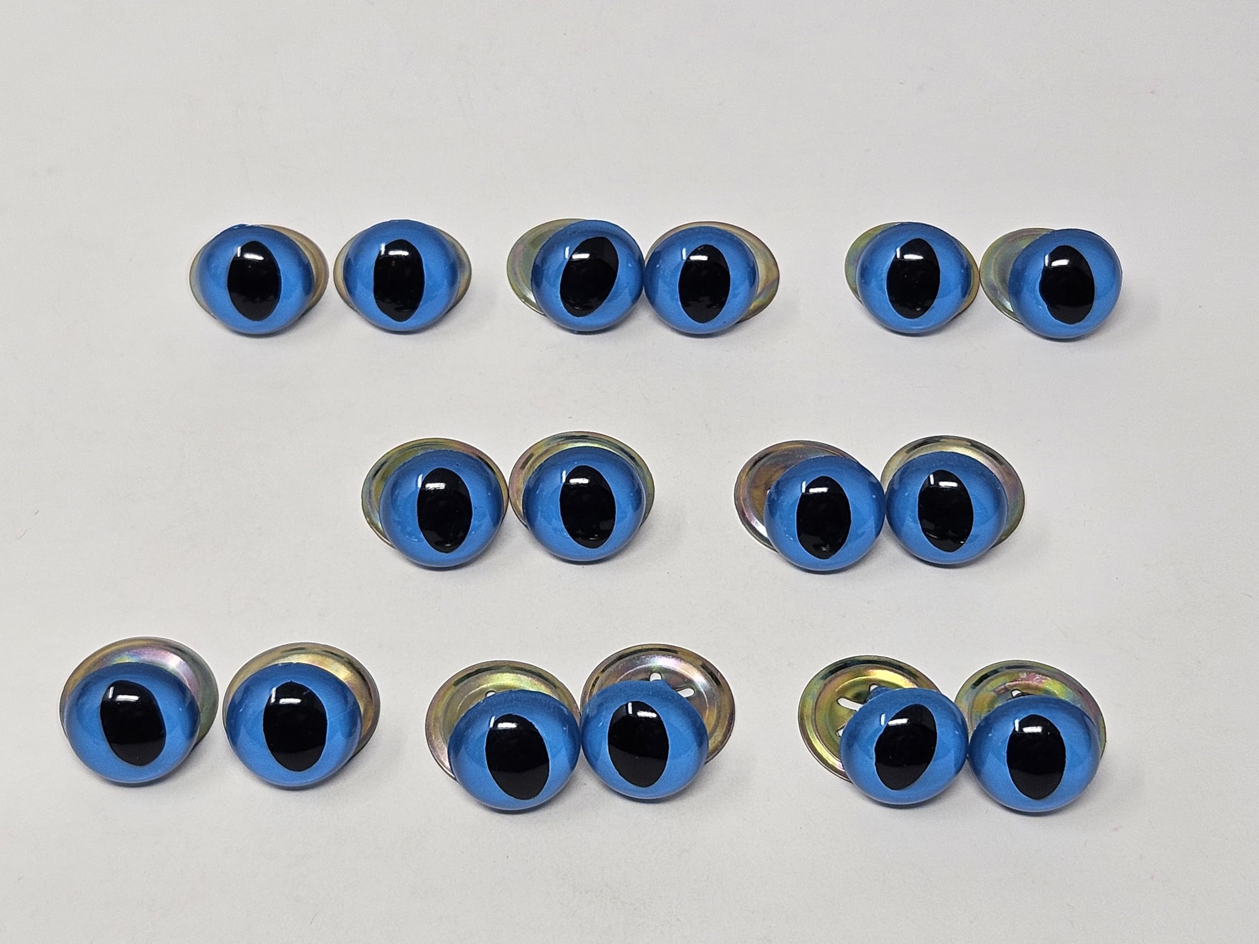 Pair of Zim's 15mm Cat Eyes Plastic Kitty Safety Eyes for Craft Amigurumi Dolls or Puppets (Pack of 8) (Blue)
