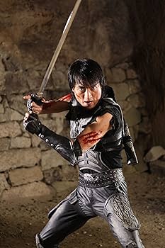 Amazon.com: Alien Vs Ninja : Mika Hijii, Ben Hiura, Shûji