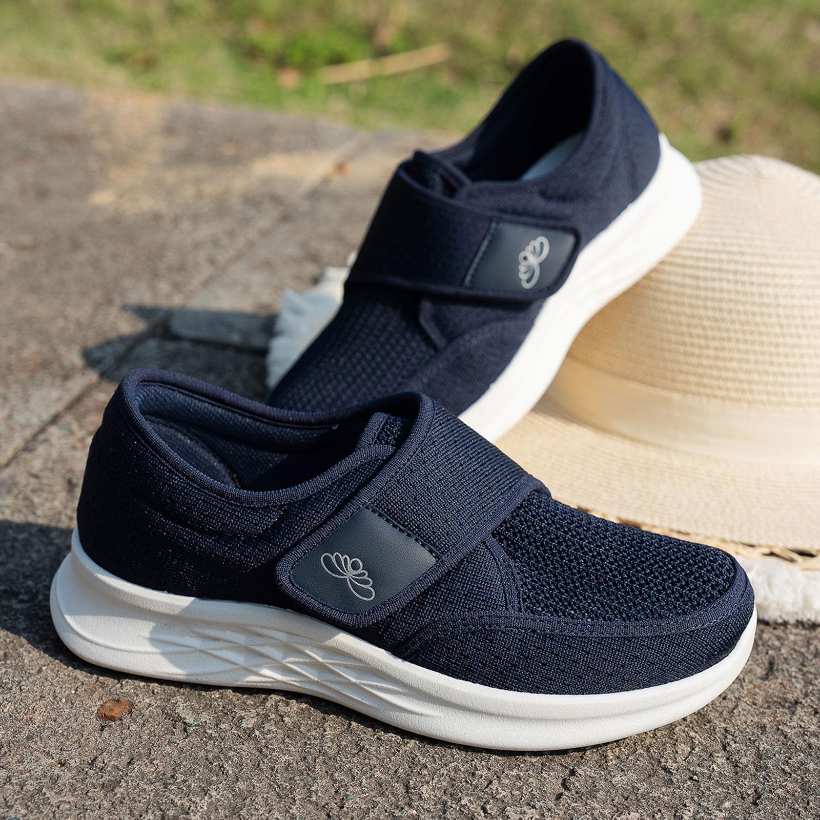 Comercio Exterior Nuevos Zapatos de Mujer Transpirables de Malla Tejida con Vuelo, Zapatillas de Deporte de Cabeza Redonda, Parte Superior Baja, Suela Suave y Transpirable