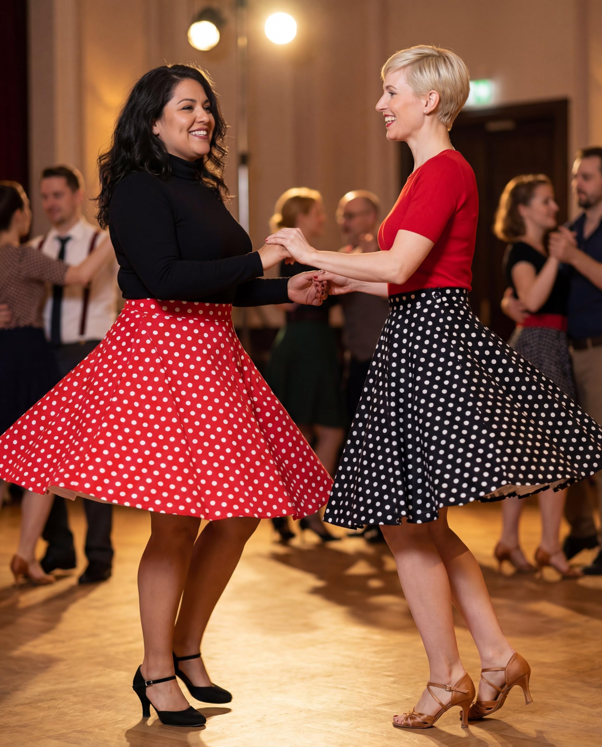 BlackButterfly Damen Swingrock Polka Dots Tellerrock | Gepunktet, Kontrastdruck, Gefüttert, Seitlicher Reißverschluss, Druckknopf, Knielang, Baumwolle, Größen XS-5XL