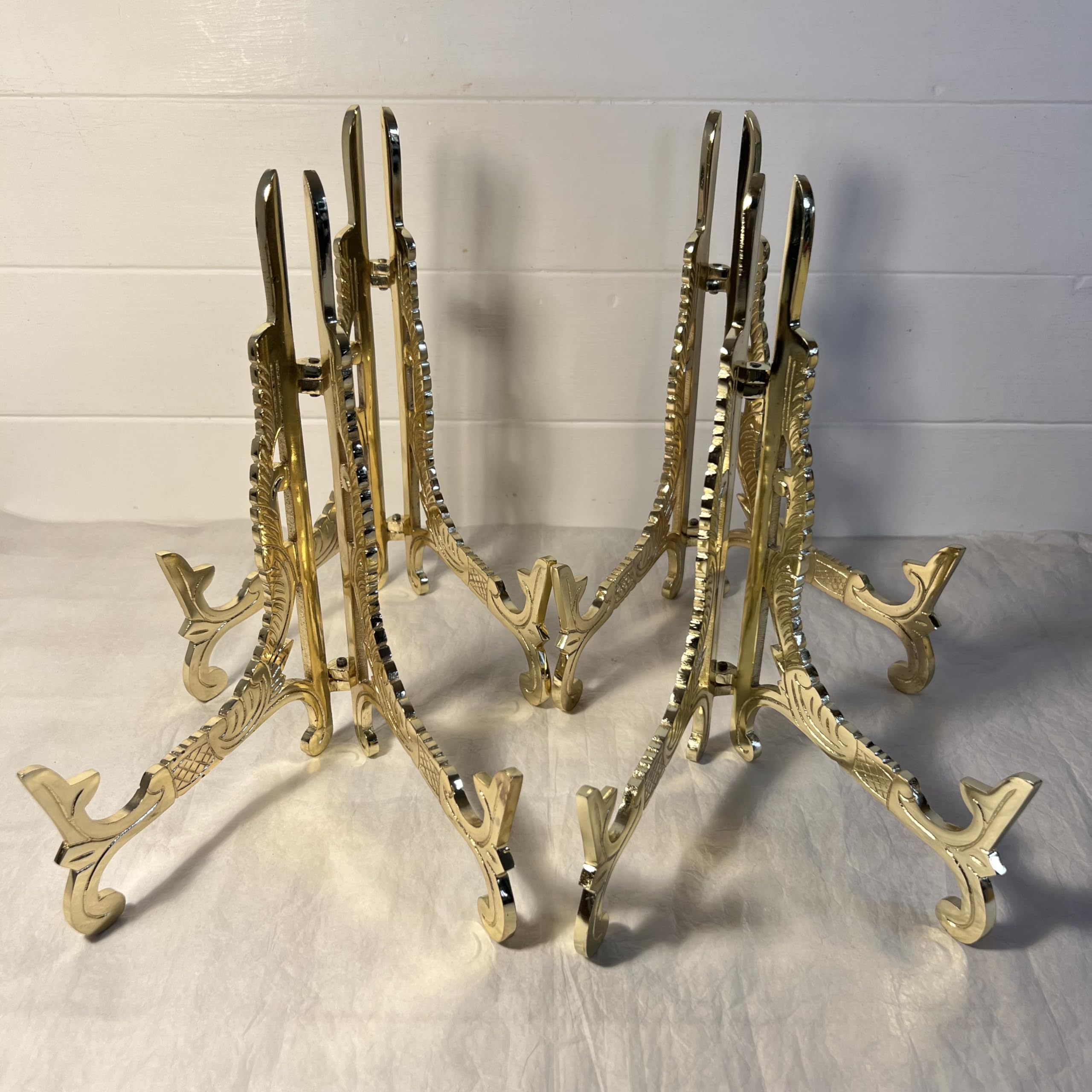 Thorness Juego de 4 caballetes de metal grandes de 25,4 cm con acabado de latón | Soporte para platos | Soporte de exhibición | Soportes de marco de metal para fotos y platos decorativos | 25 cm de